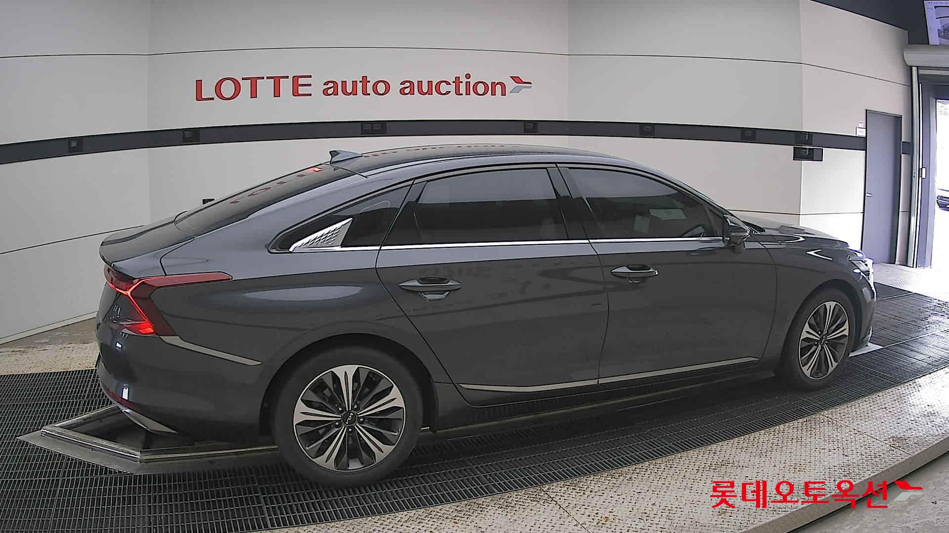 2023 - kia k8