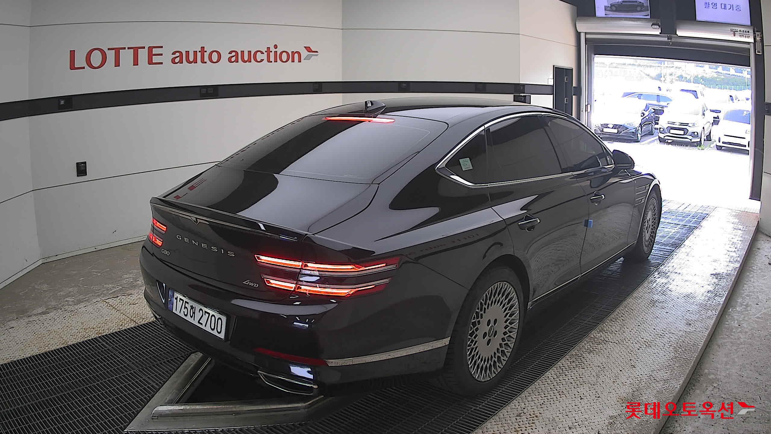 2023 - genesis g80