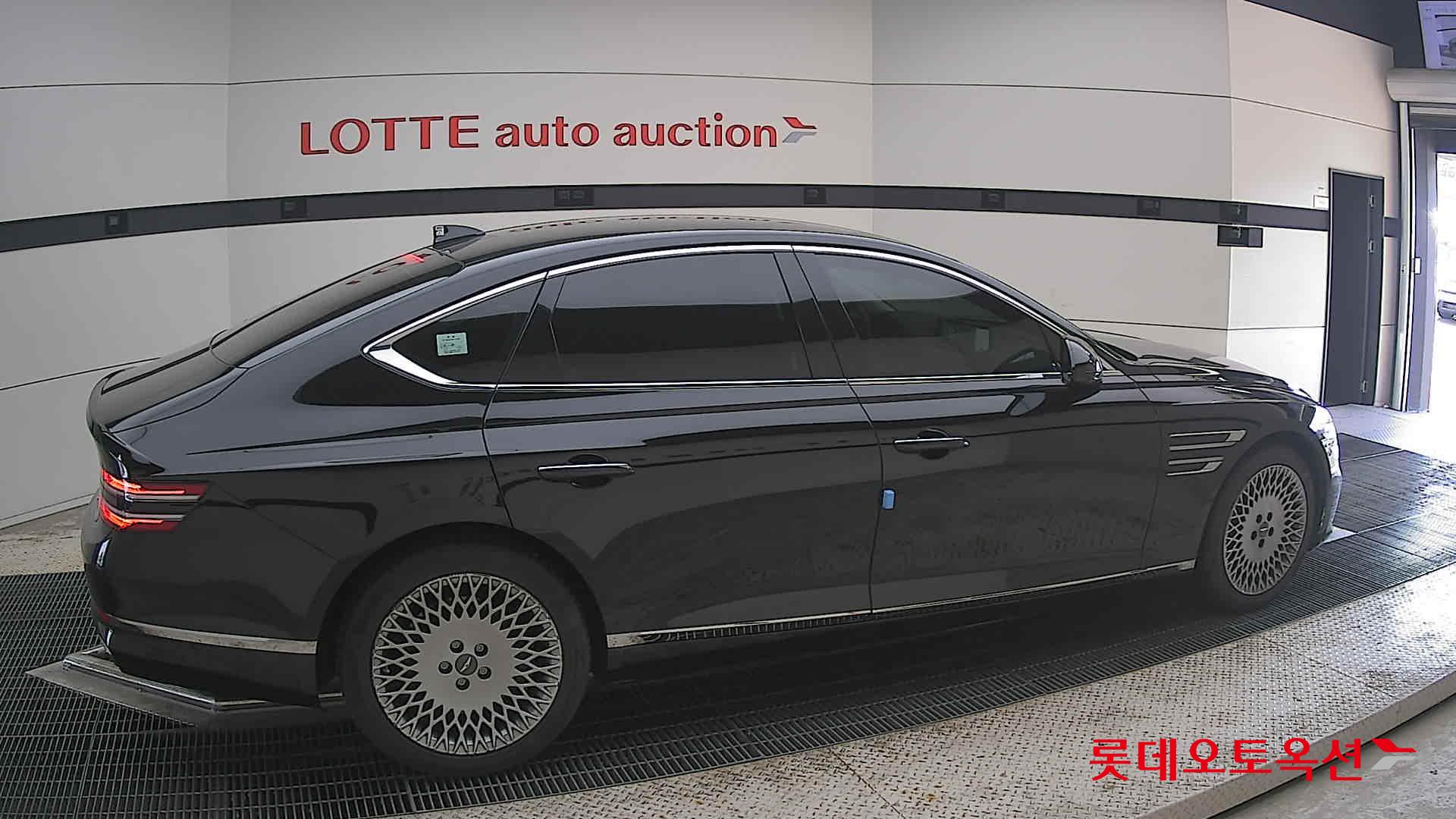 2023 - genesis g80
