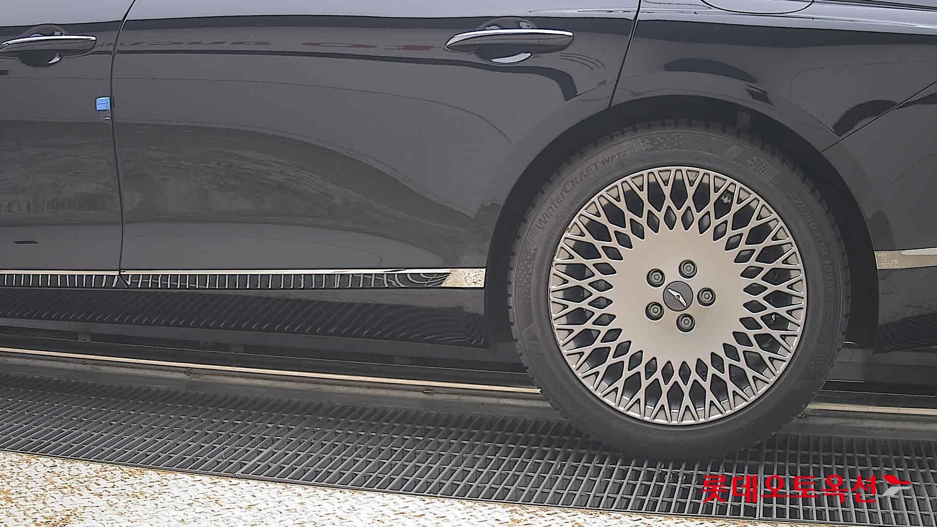 2023 - genesis g80