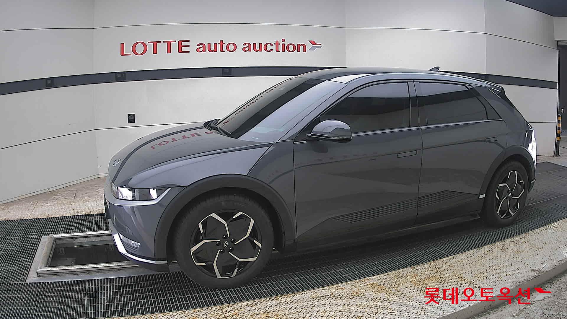 2023 - hyundai ioniq