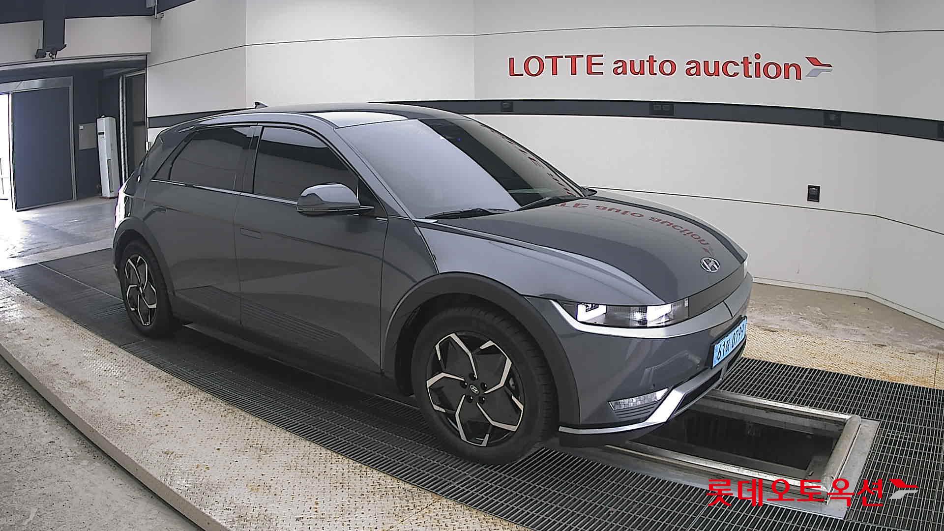 2023 - hyundai ioniq