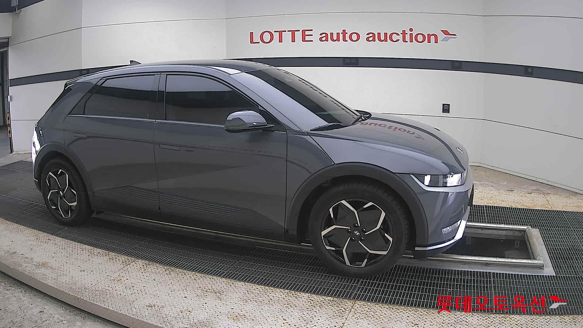 2023 - hyundai ioniq
