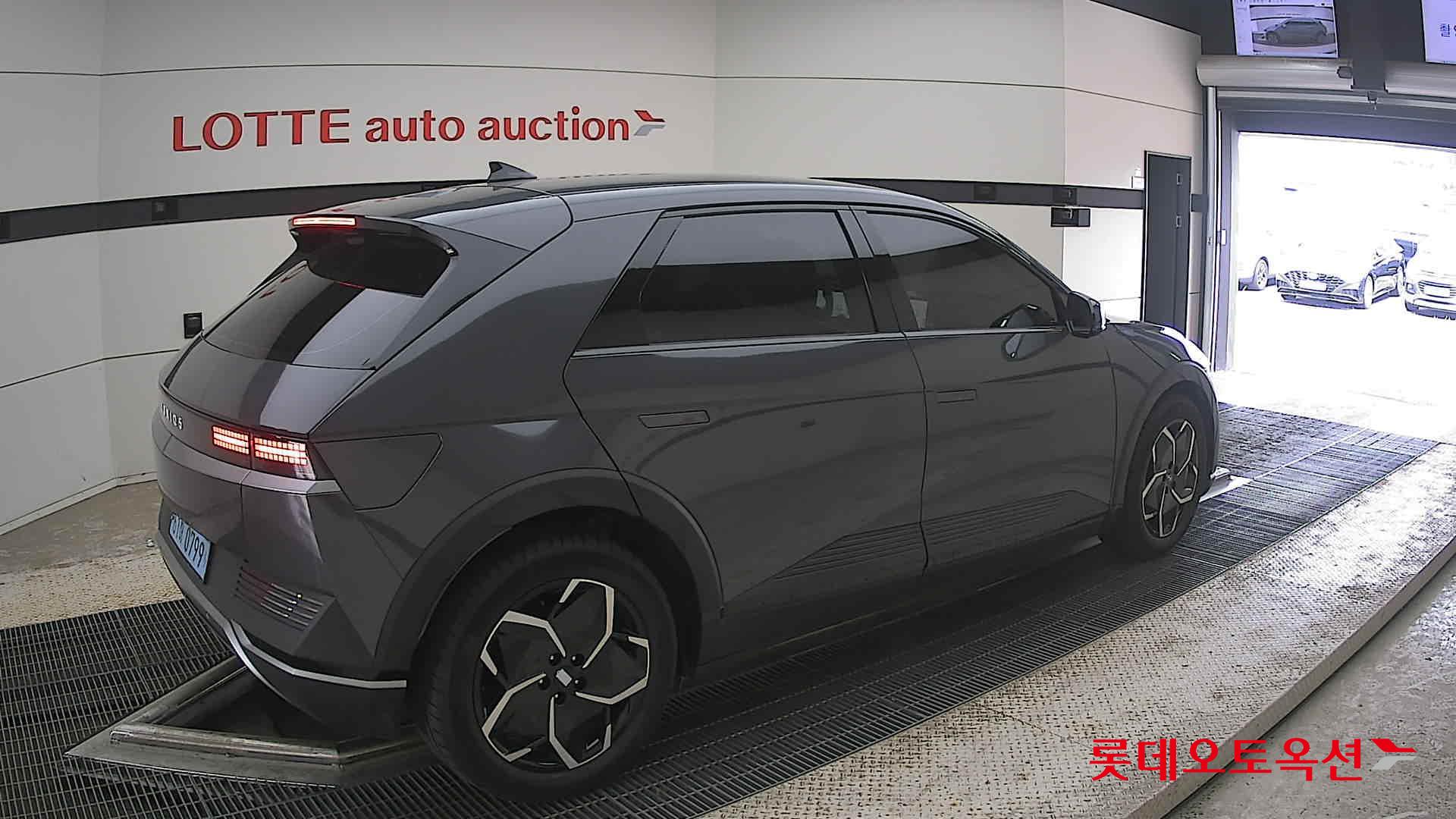 2023 - hyundai ioniq