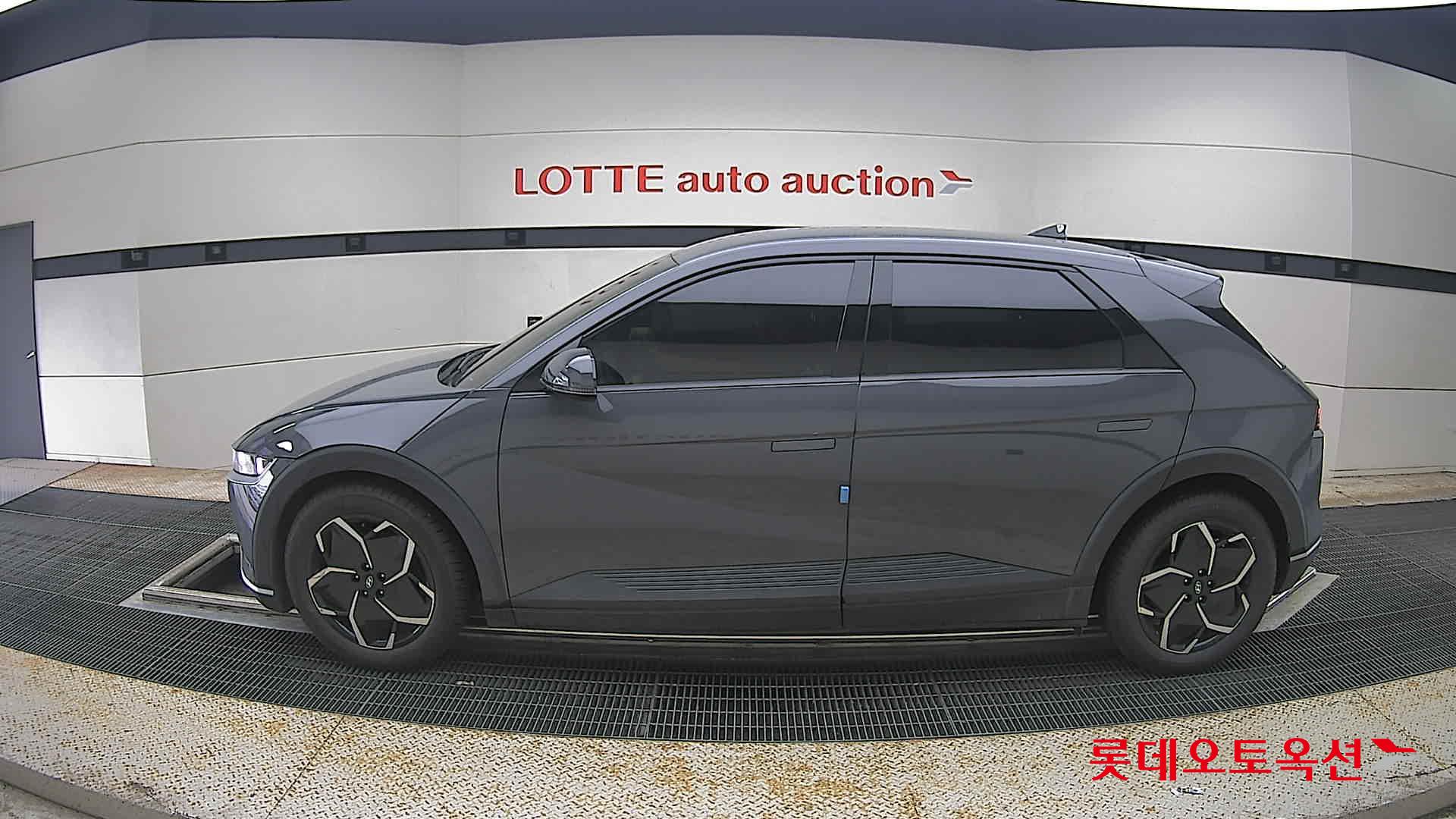 2023 - hyundai ioniq