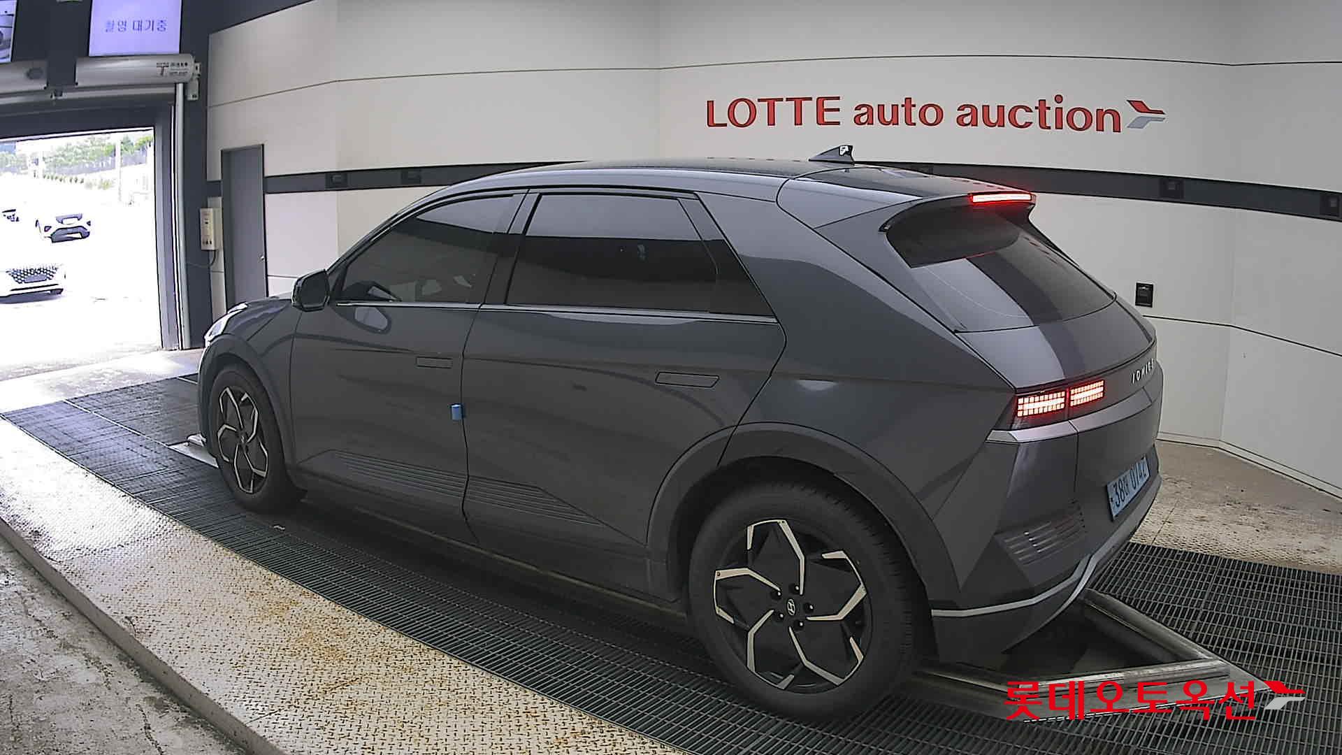 2023 - hyundai ioniq