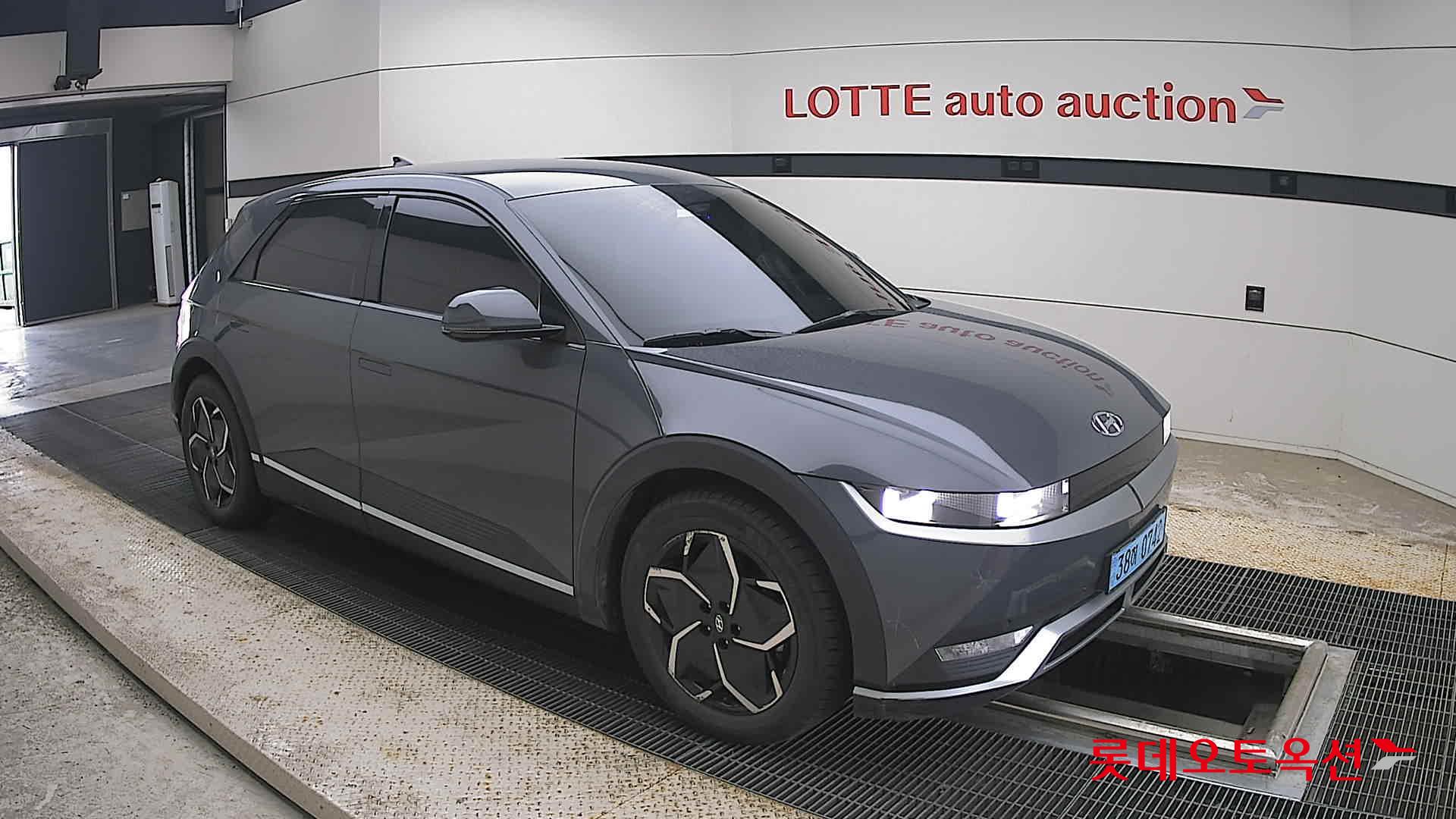 2023 - hyundai ioniq