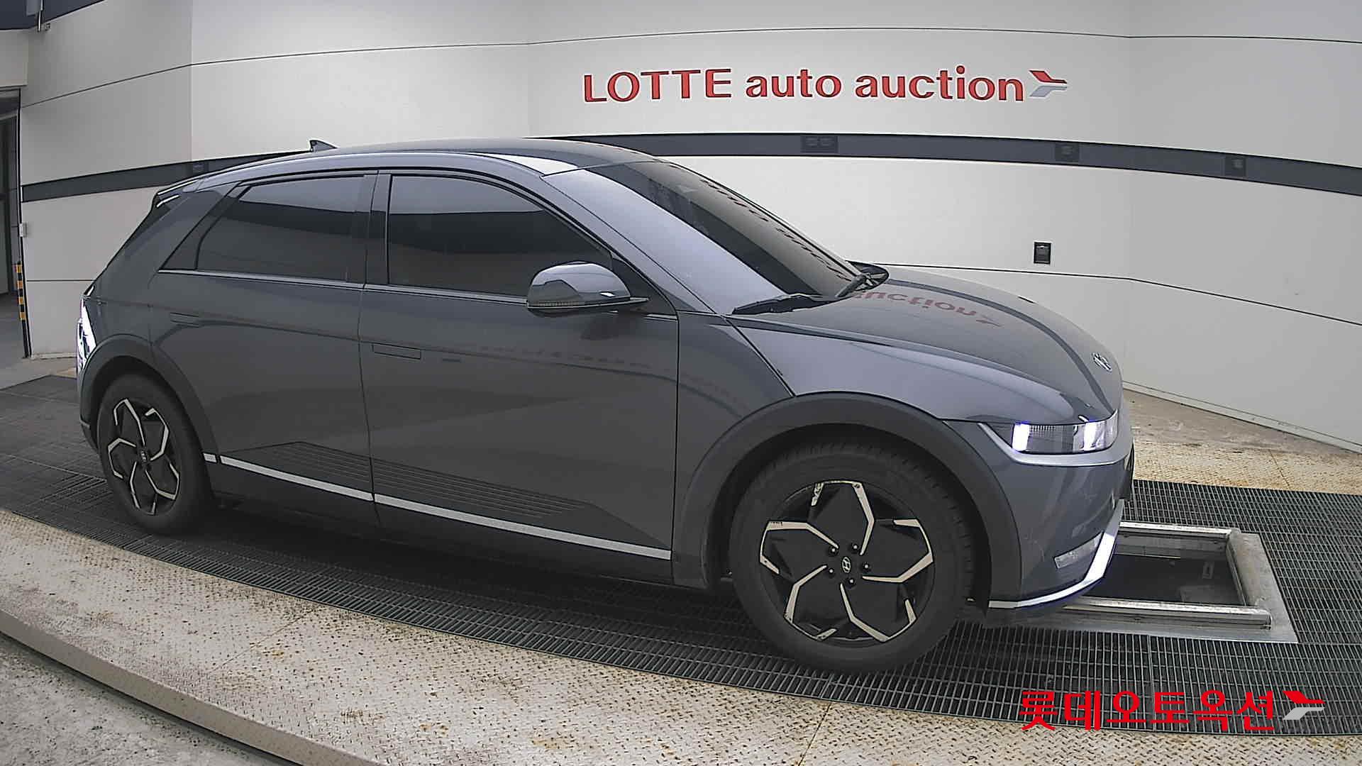 2023 - hyundai ioniq