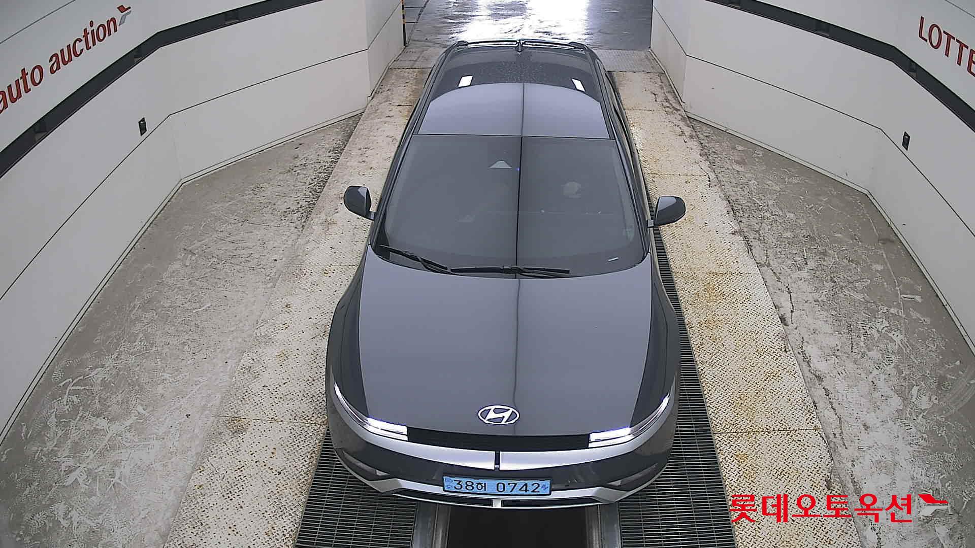 2023 - hyundai ioniq