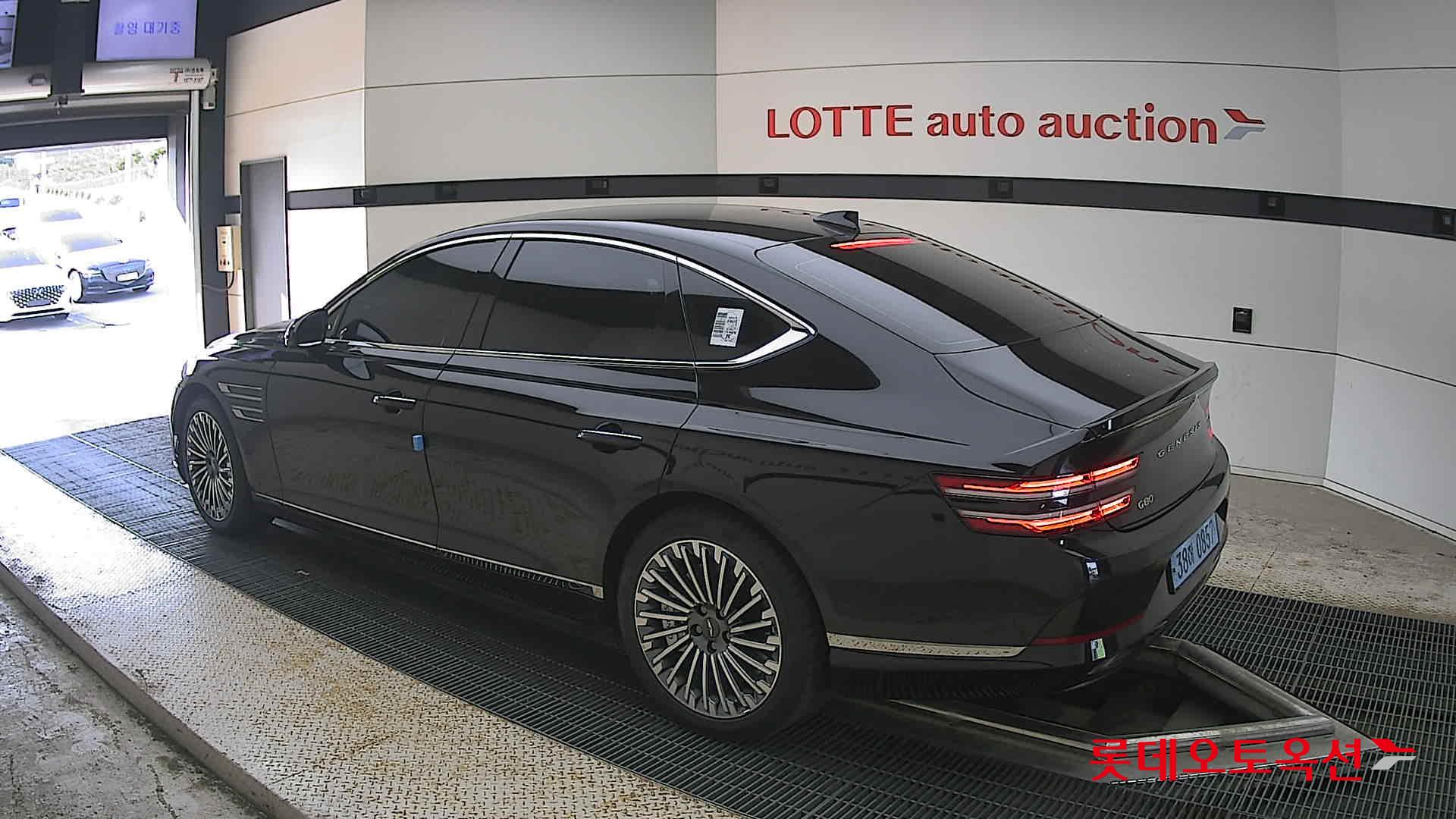 2023 - genesis g80