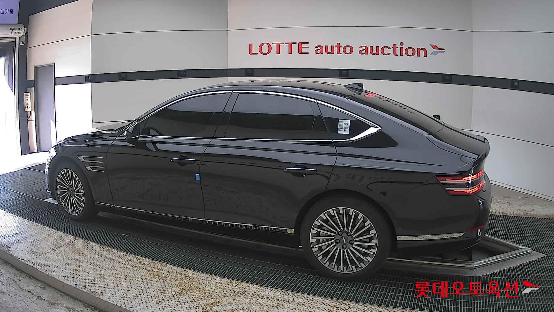 2023 - genesis g80