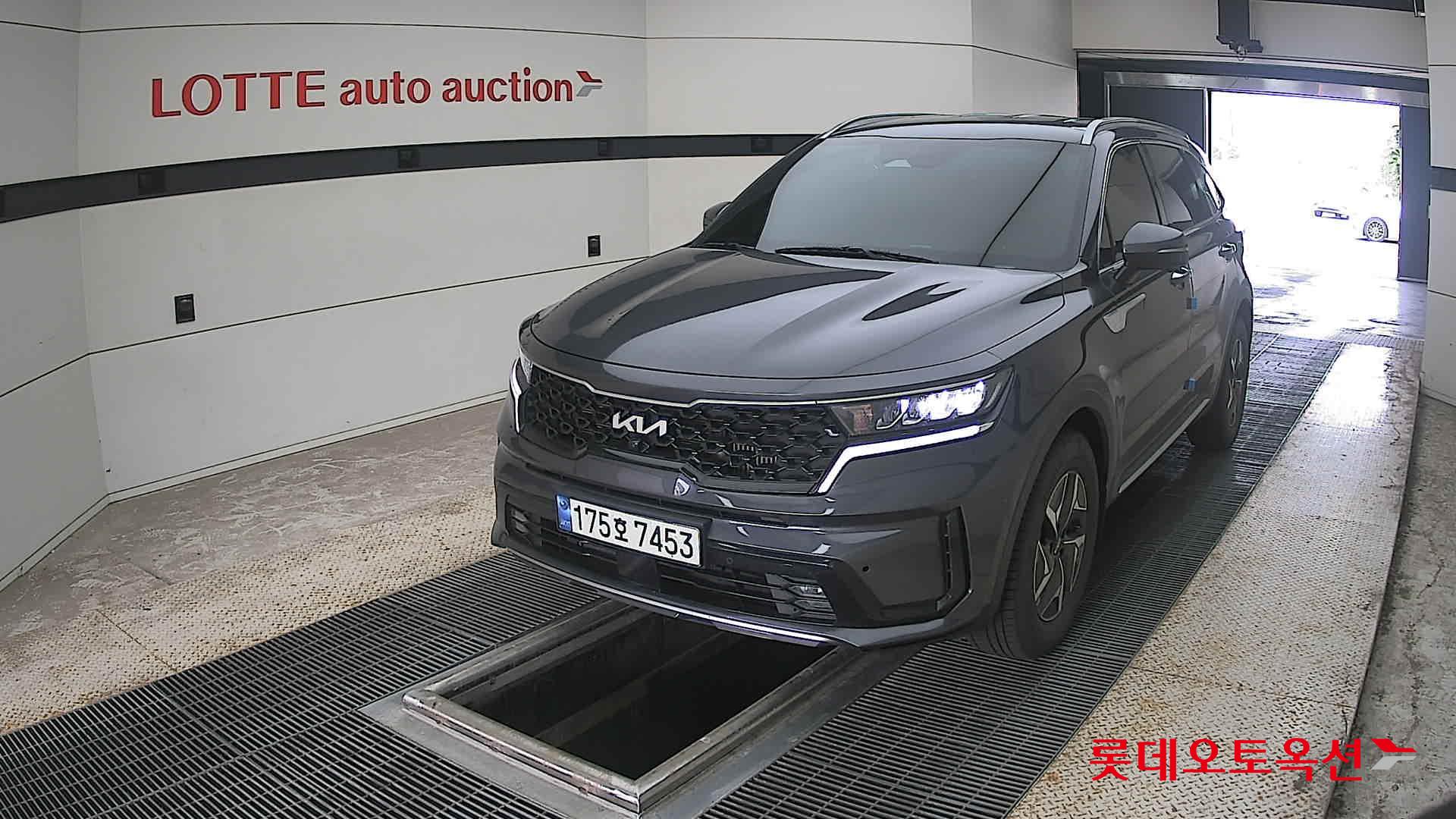 2023 - kia sorento