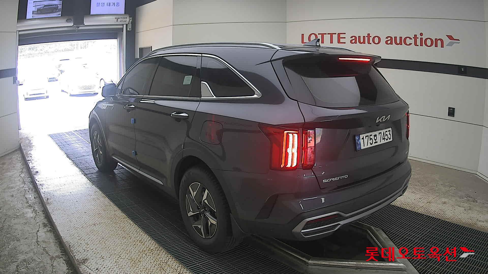 2023 - kia sorento