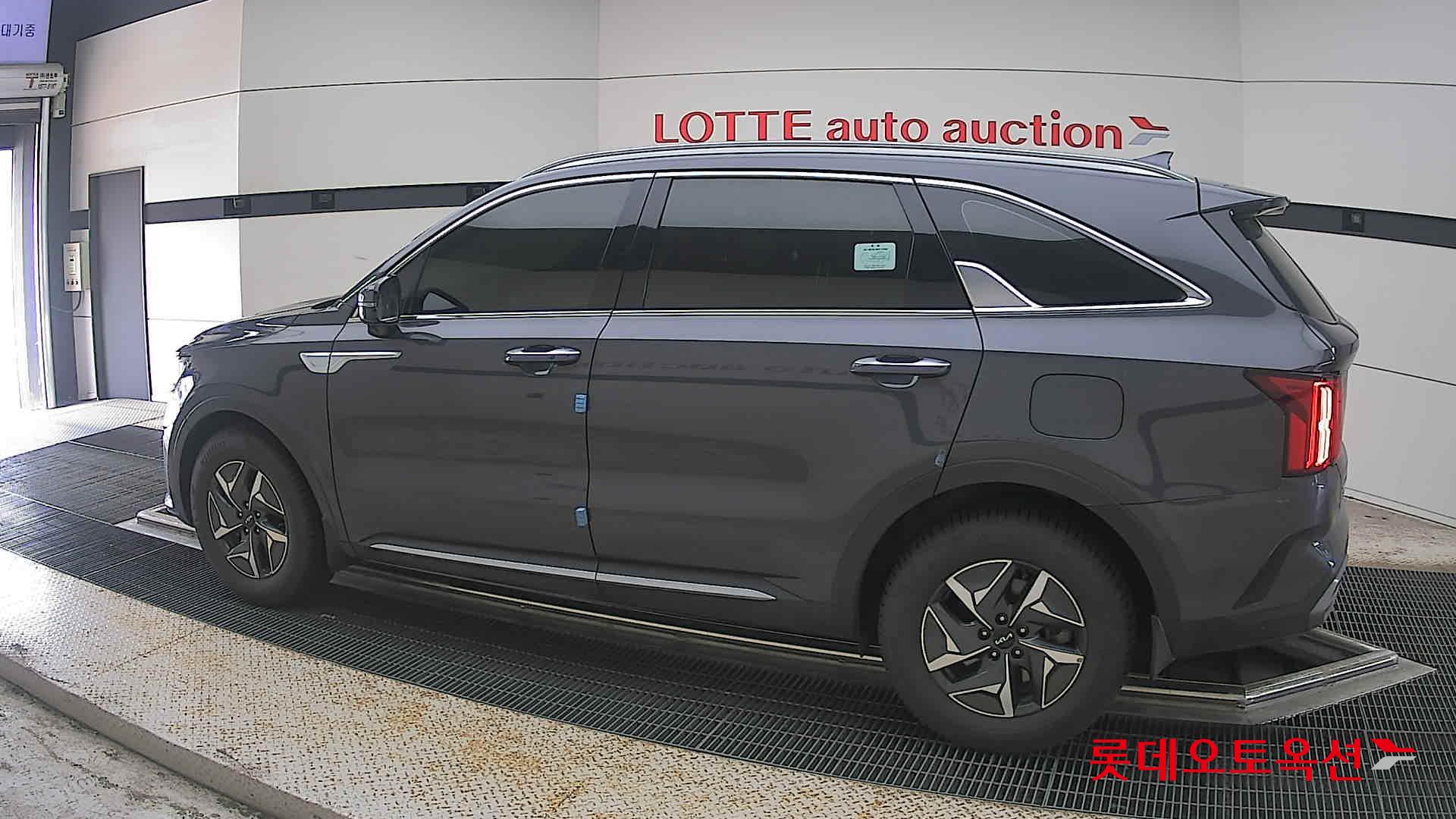 2023 - kia sorento