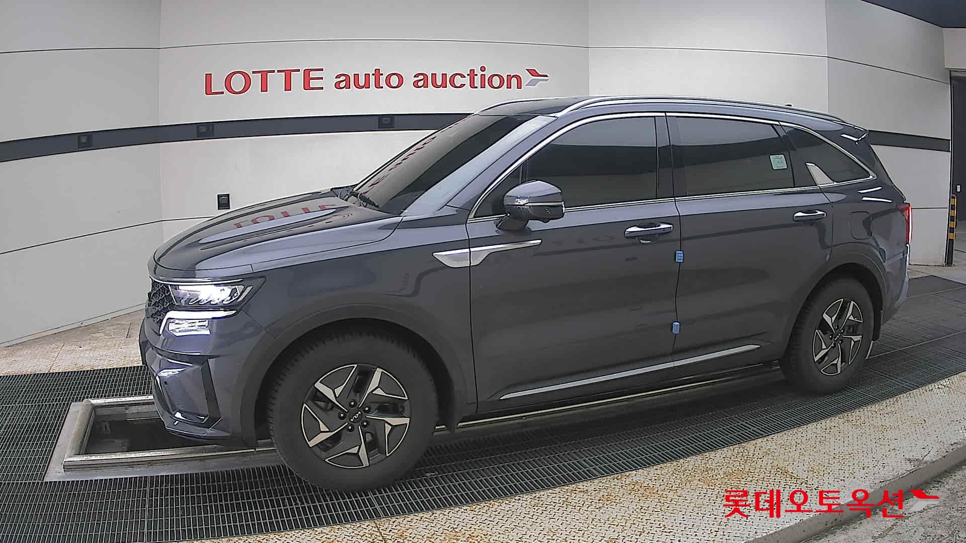 2023 - kia sorento