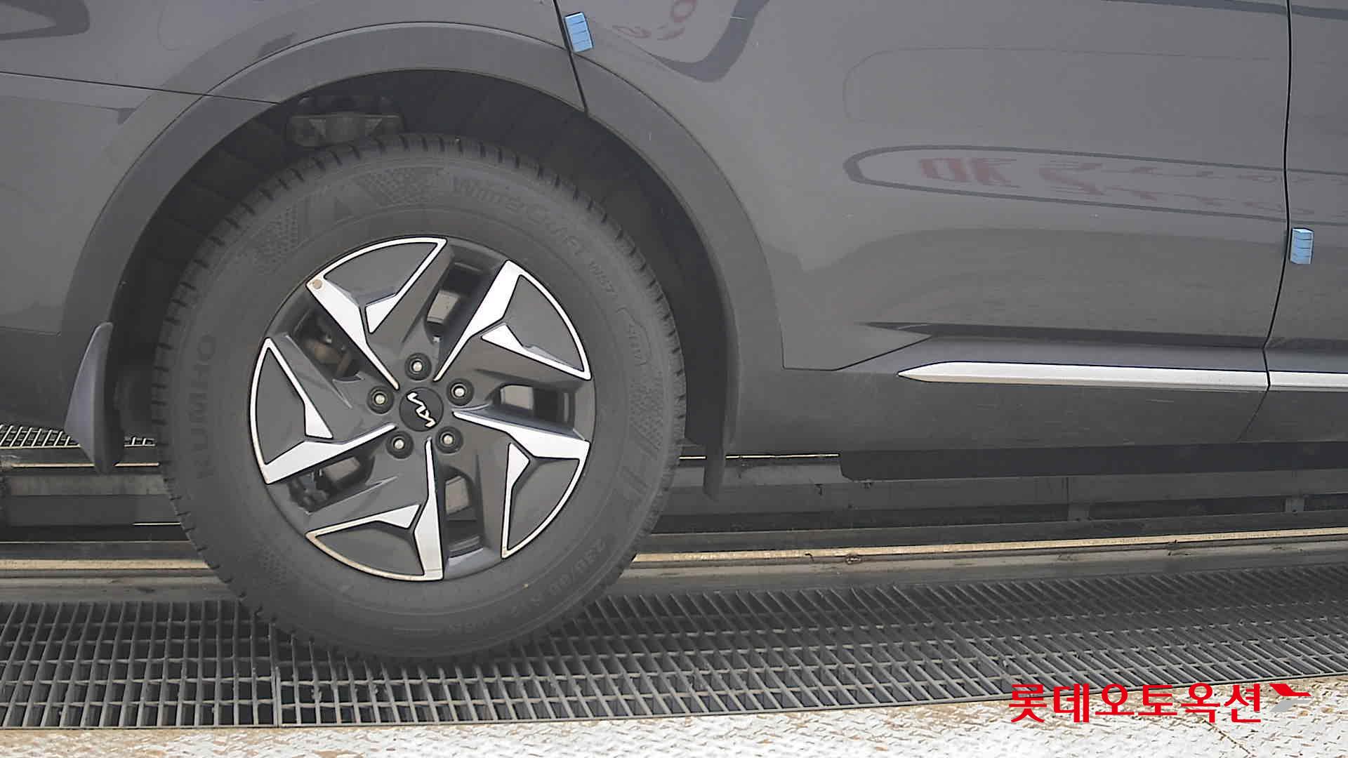 2023 - kia sorento