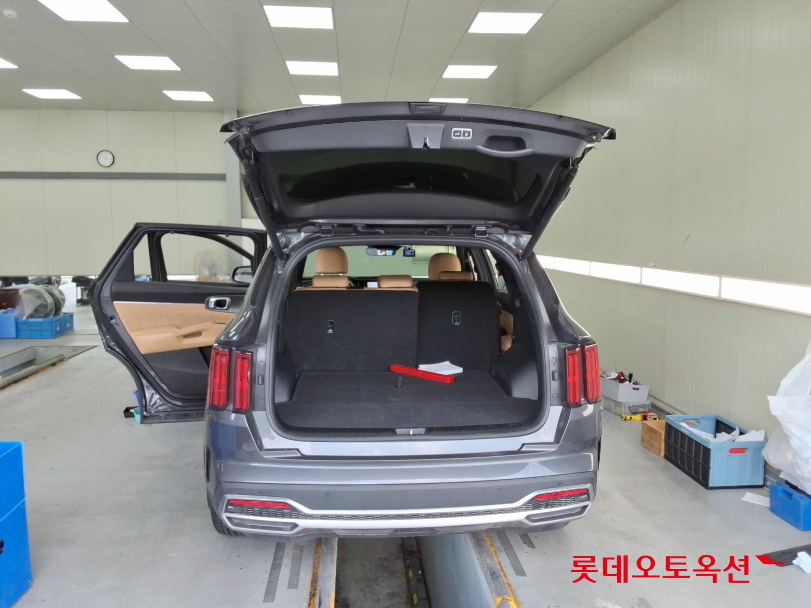 2023 - kia sorento