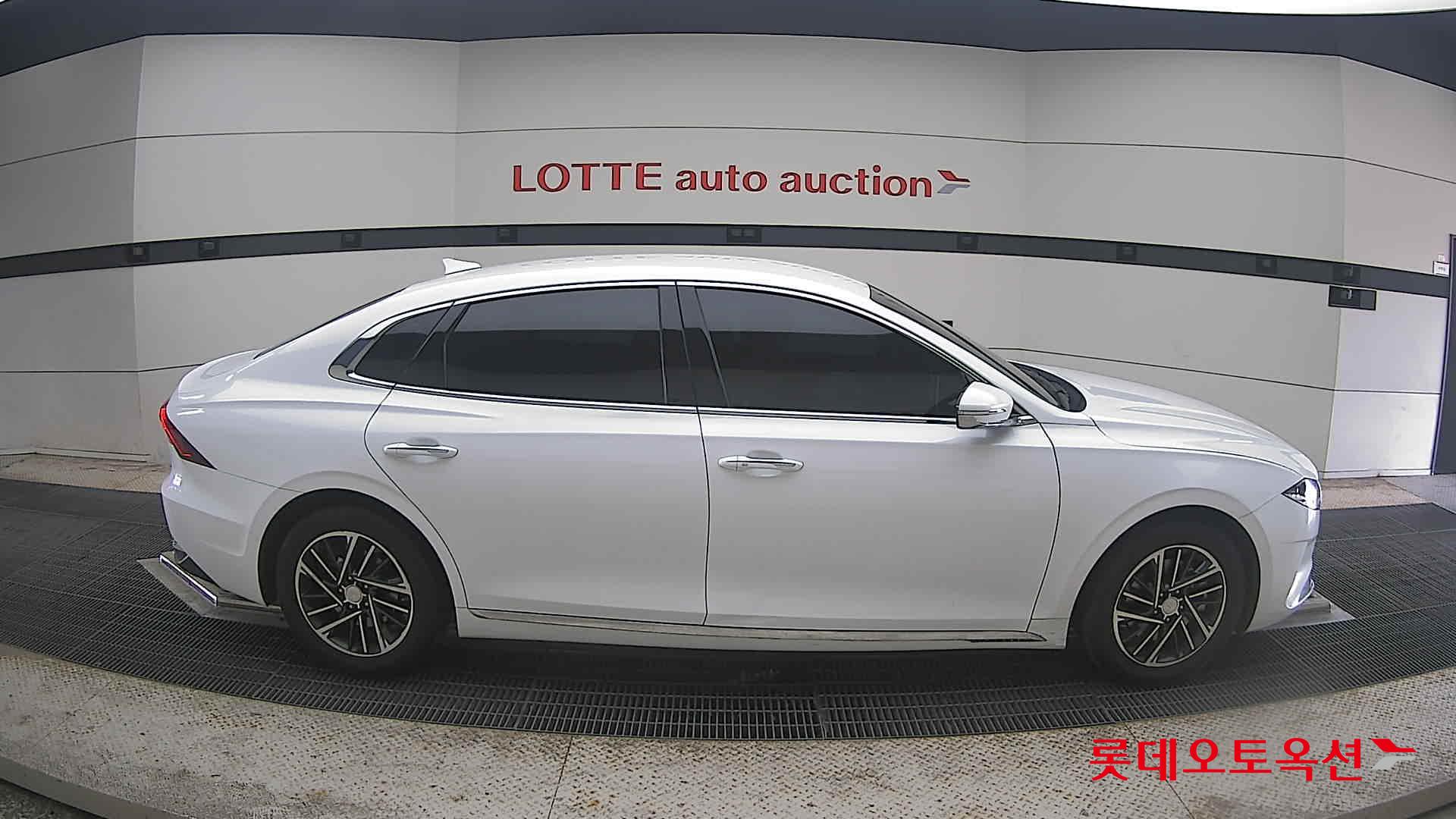2022 - hyundai grandeur