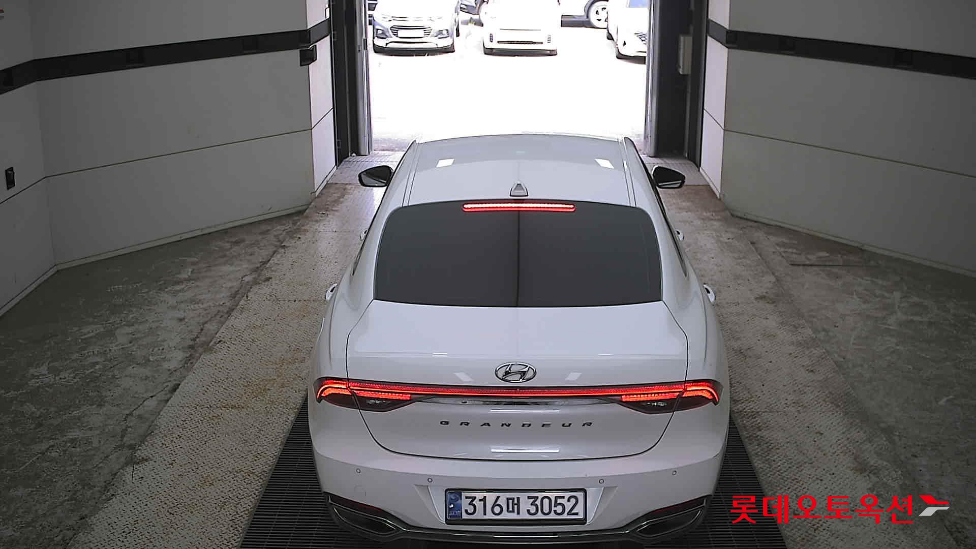 2022 - hyundai grandeur