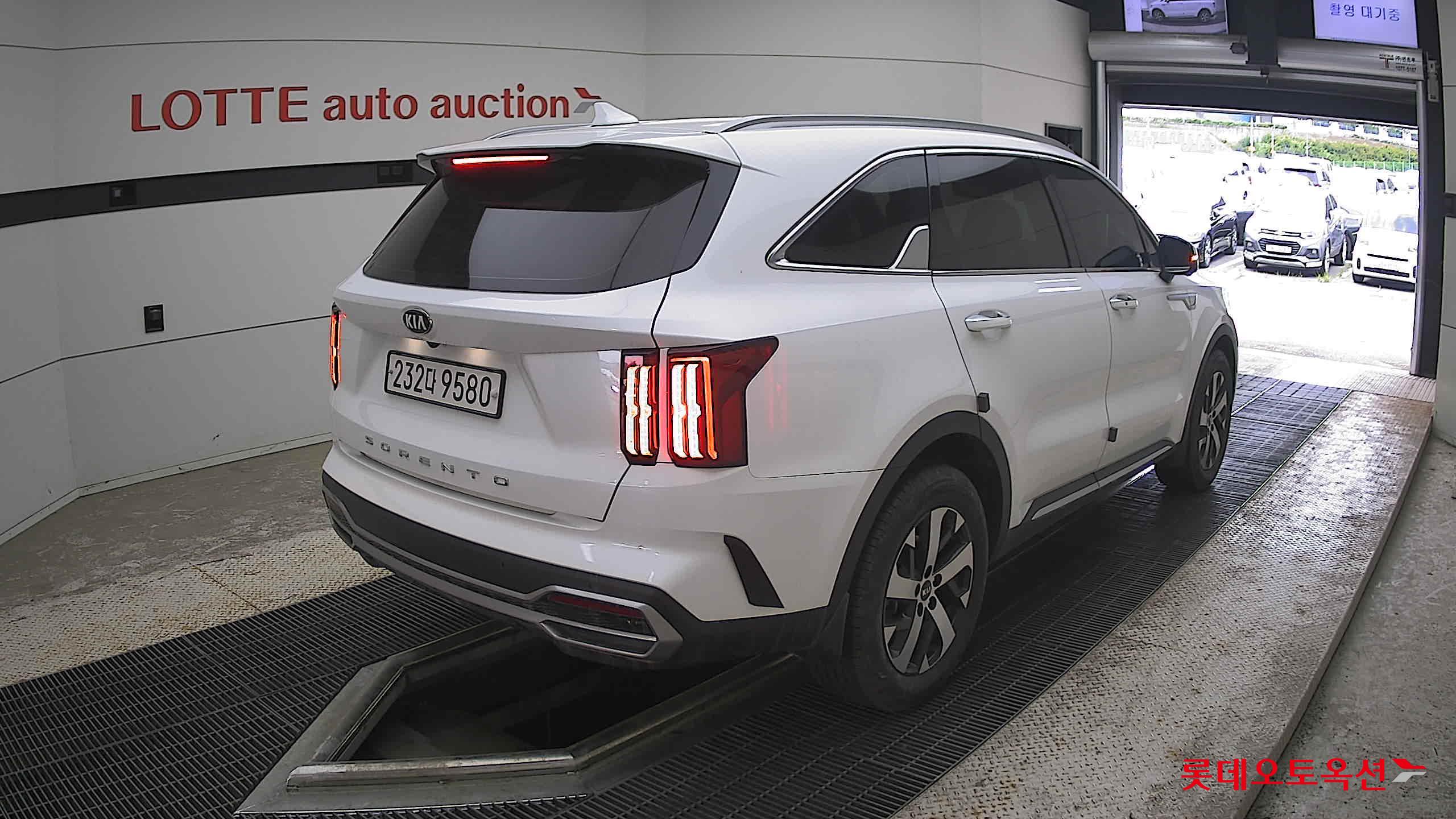 2021 - kia sorento