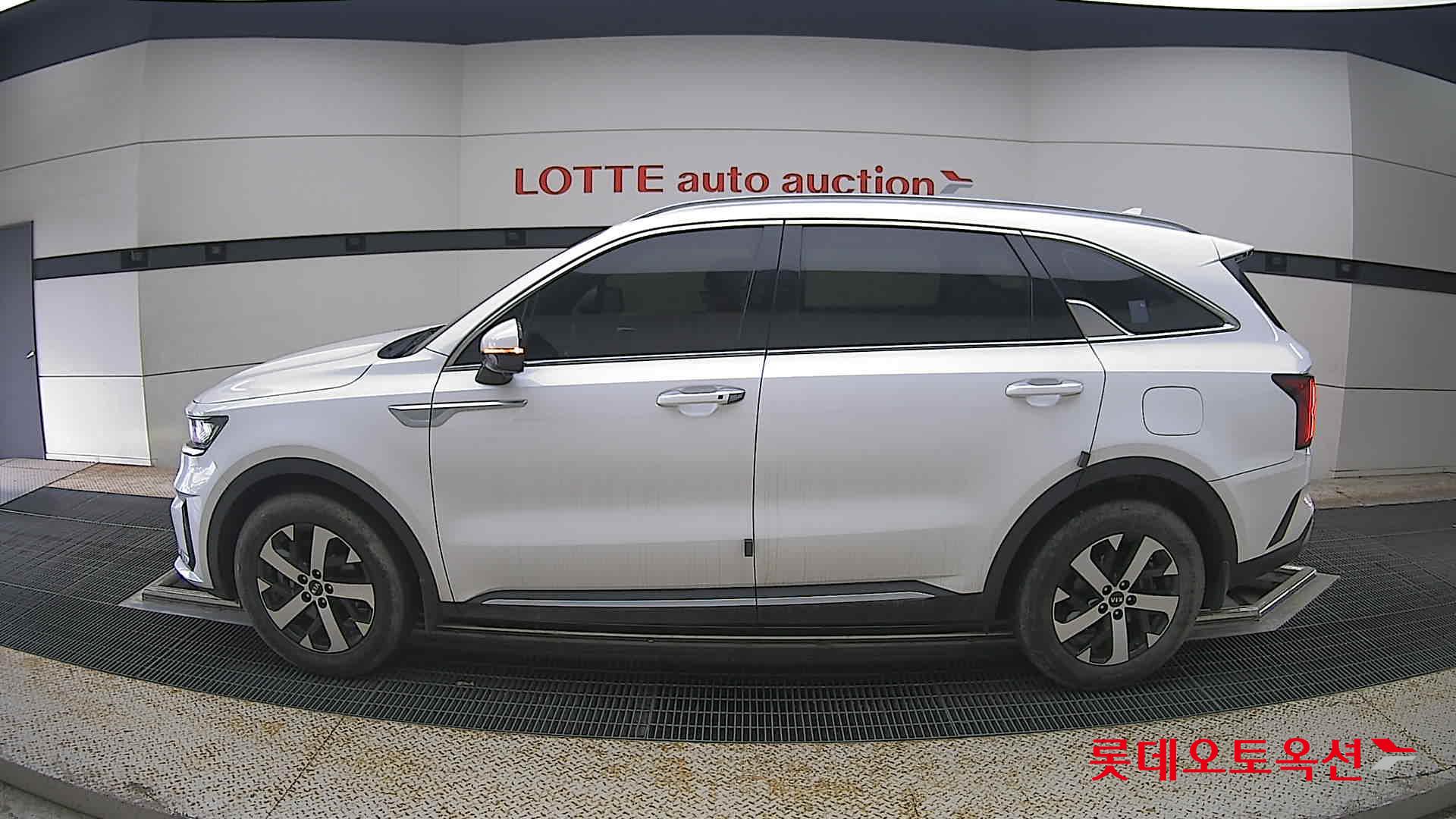 2021 - kia sorento