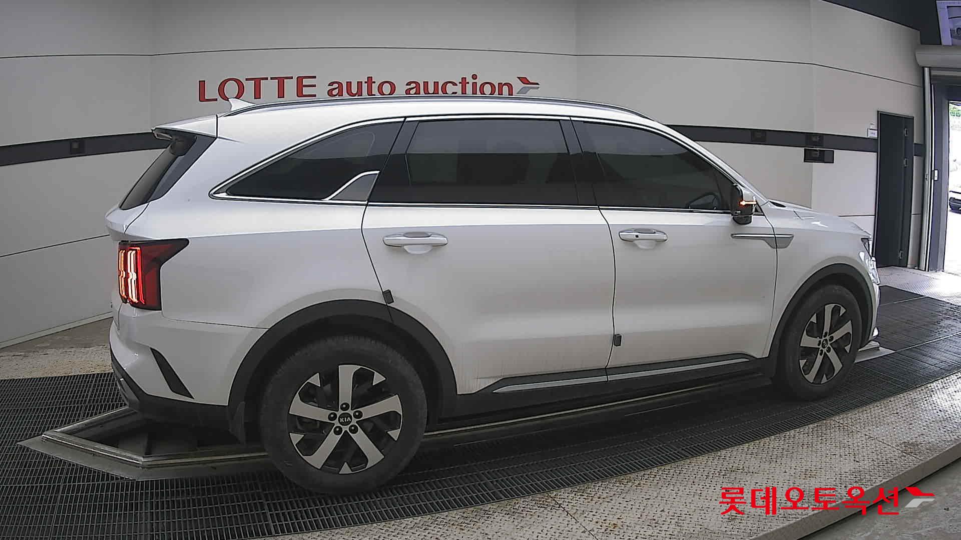2021 - kia sorento