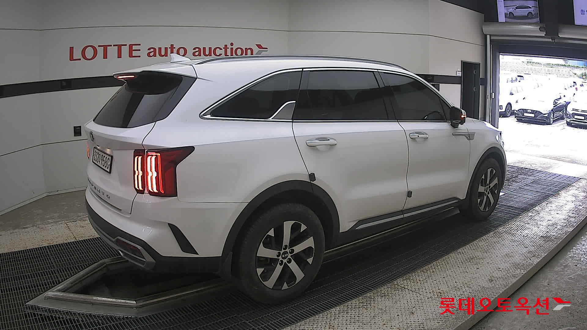 2021 - kia sorento