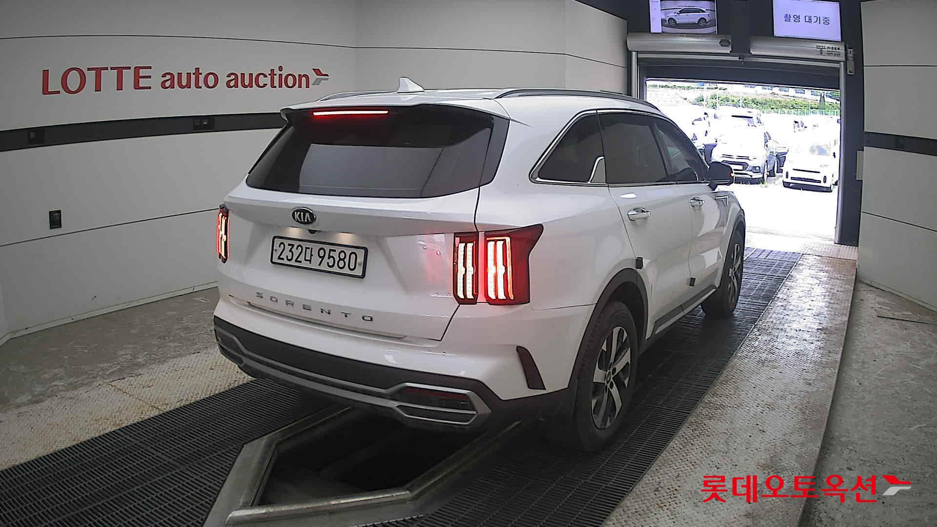2021 - kia sorento