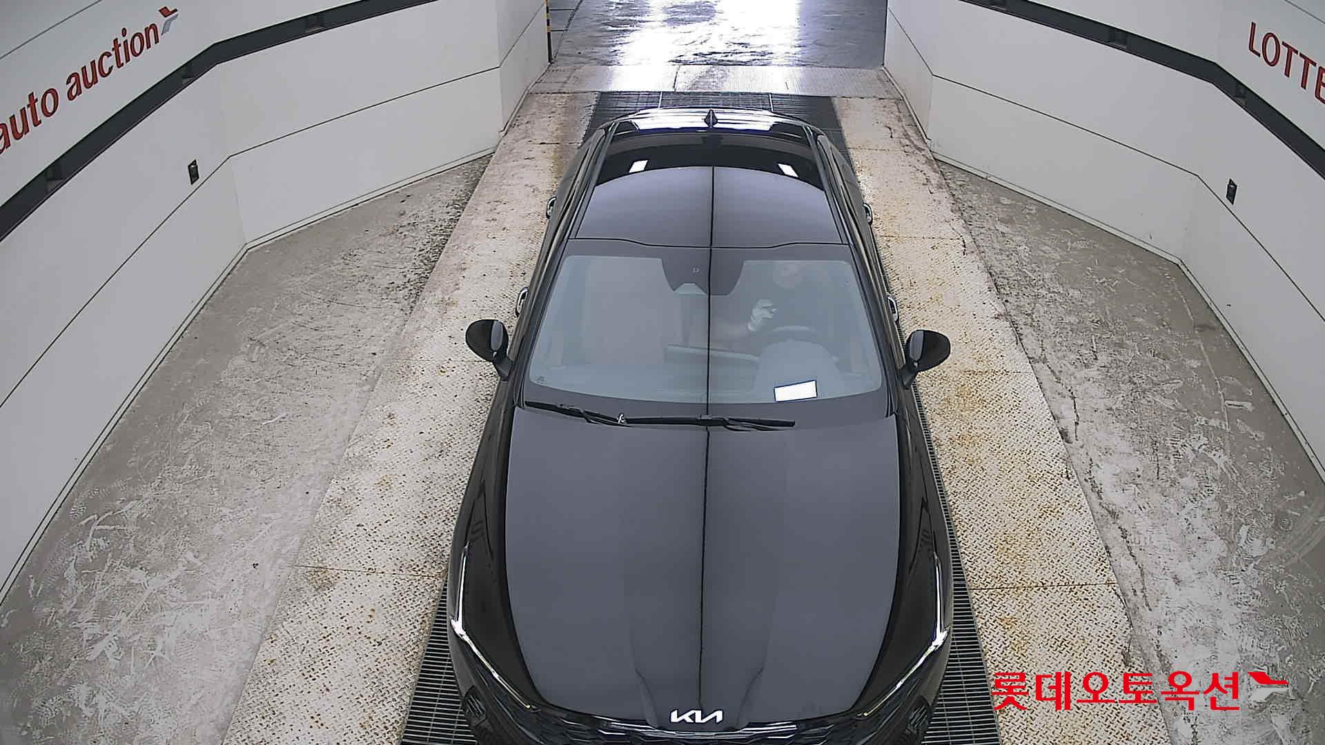 2022 - kia k5