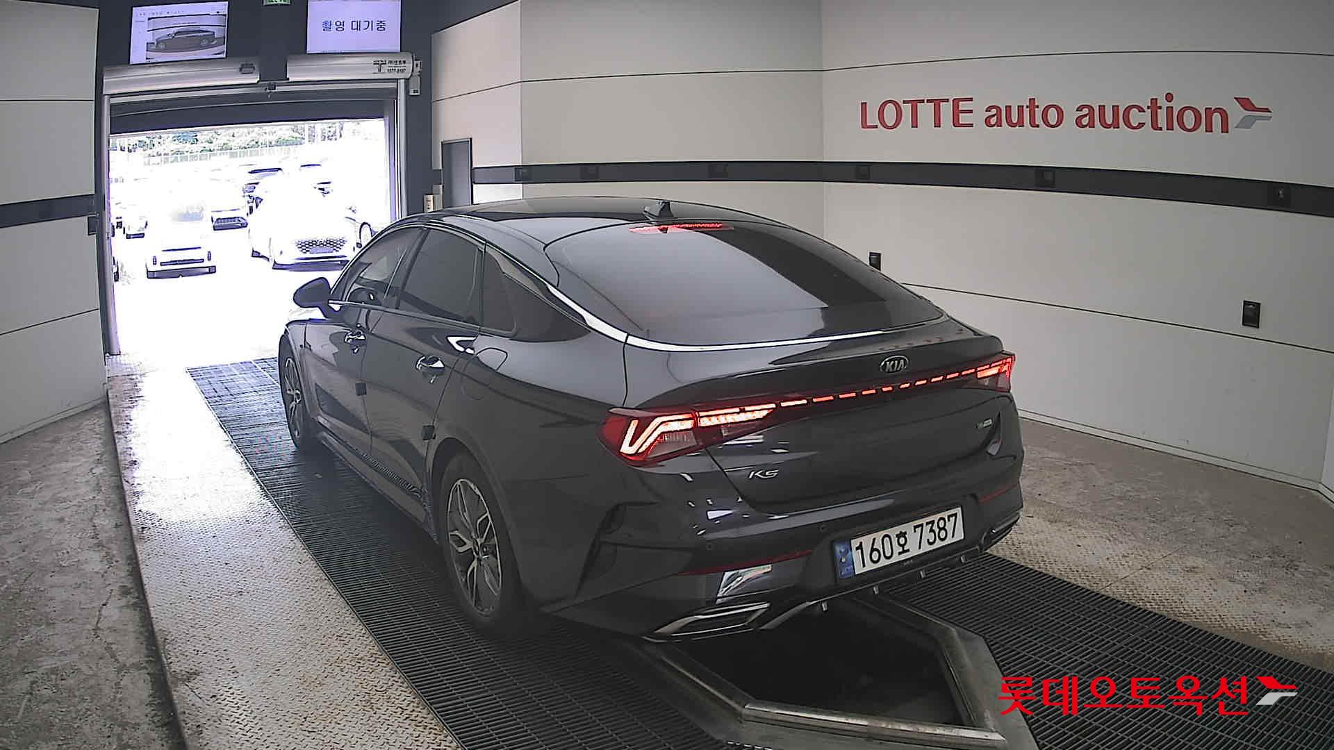 2021 - kia k5