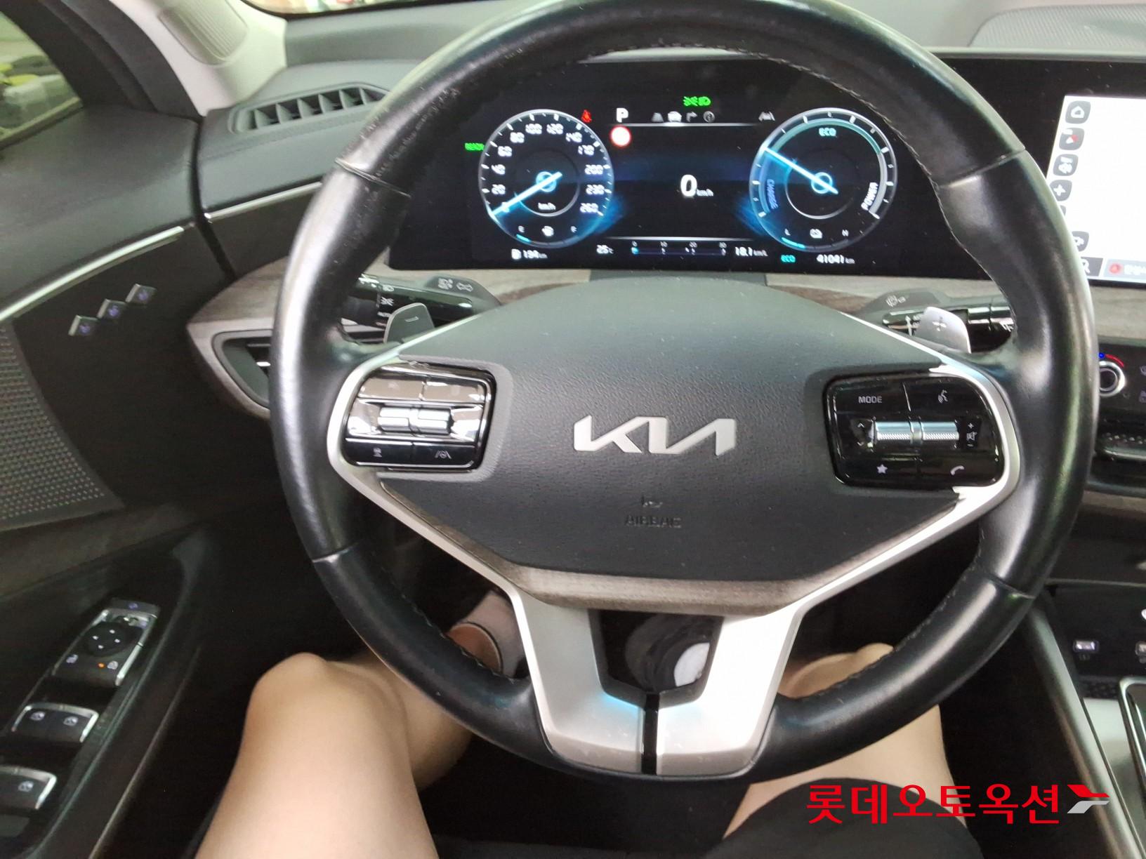2022 - kia k8
