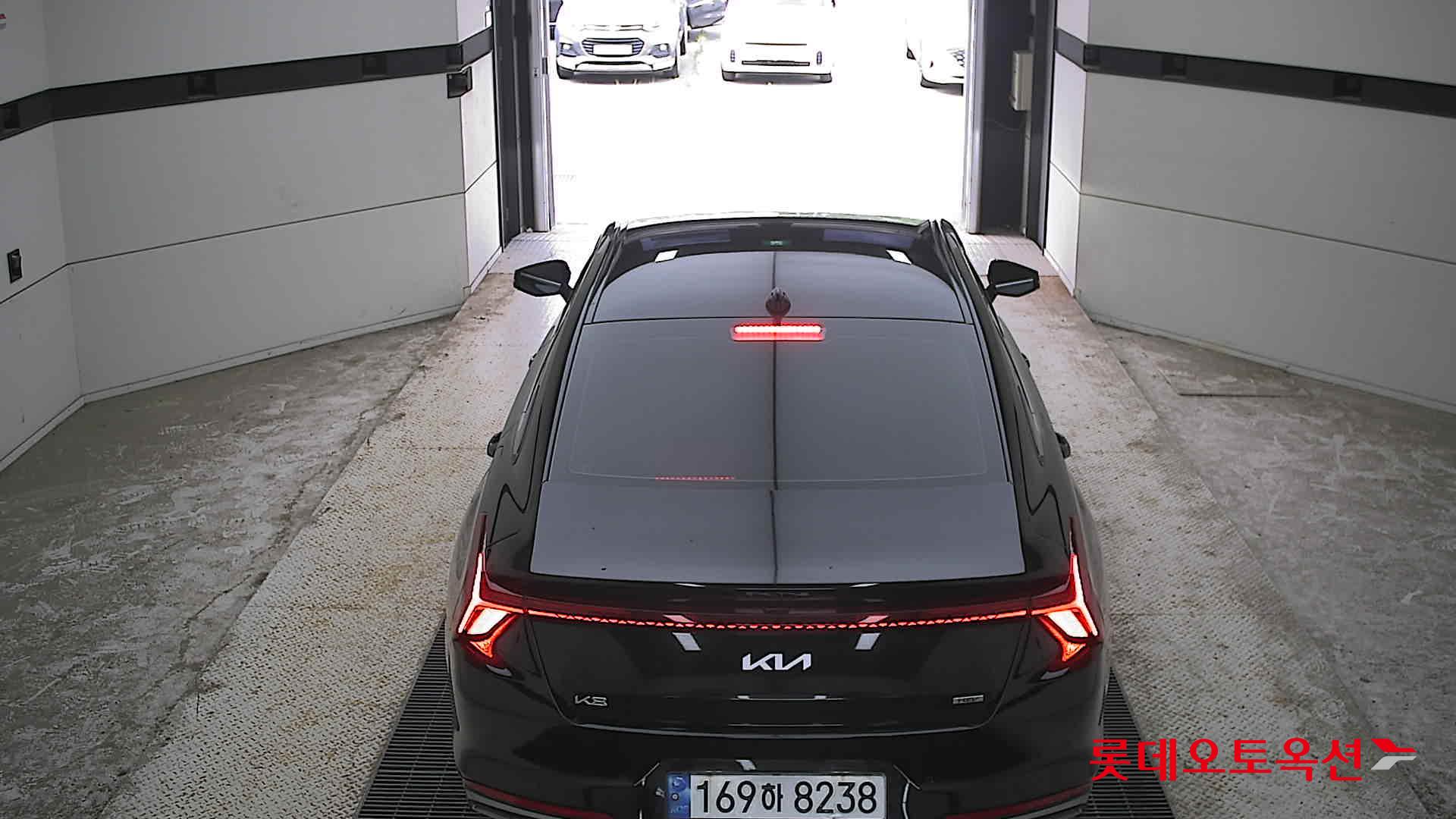 2023 - kia k8