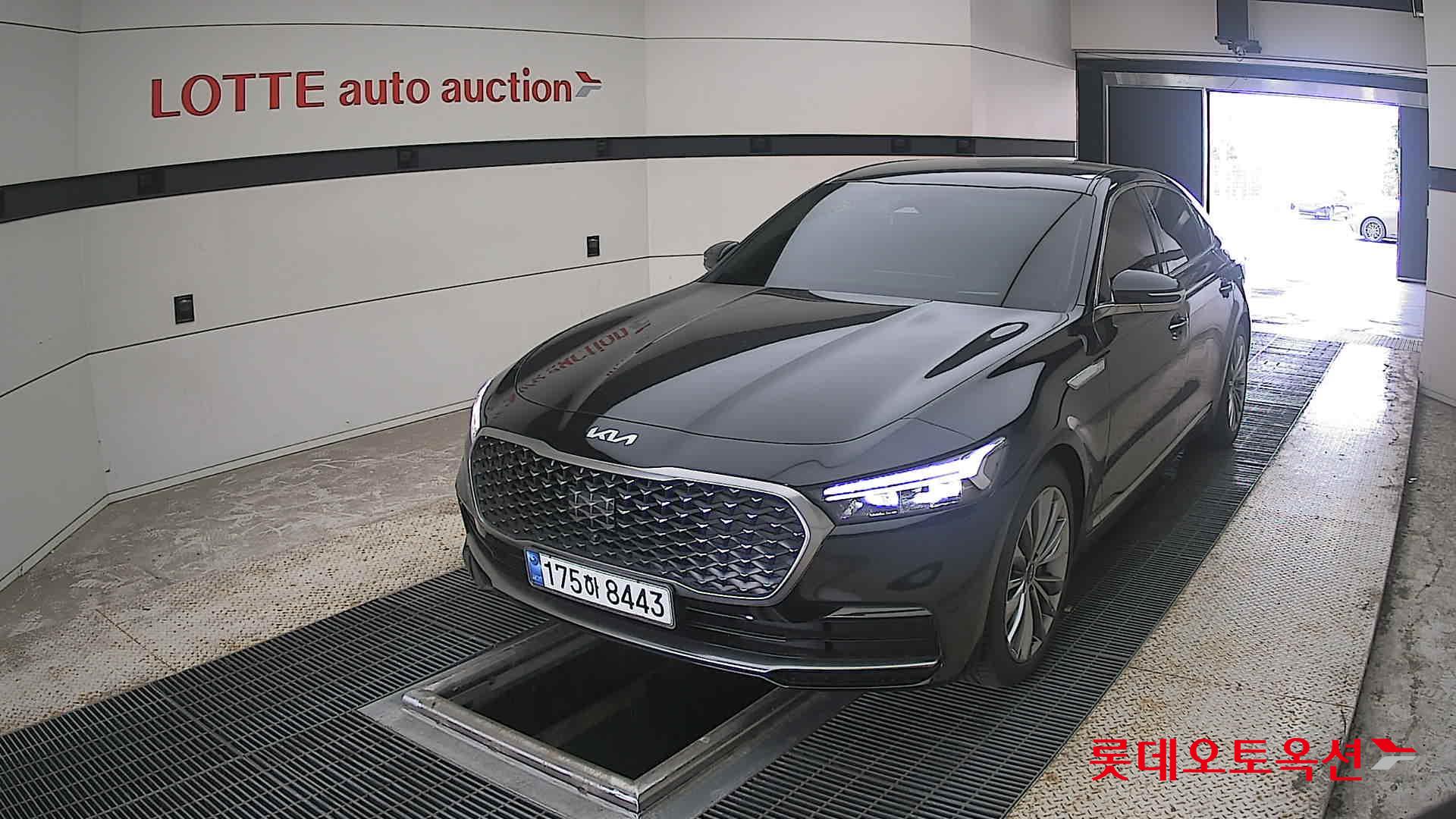 2023 - kia k9