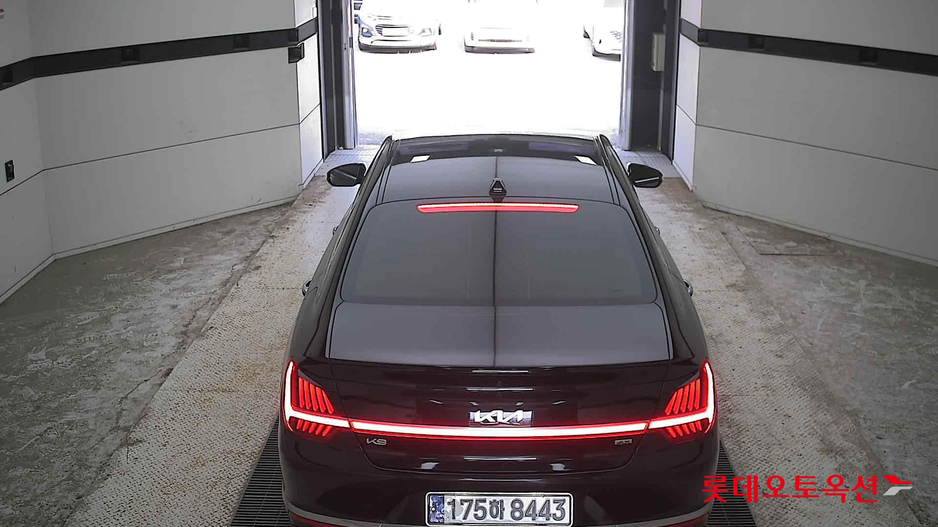 2023 - kia k9