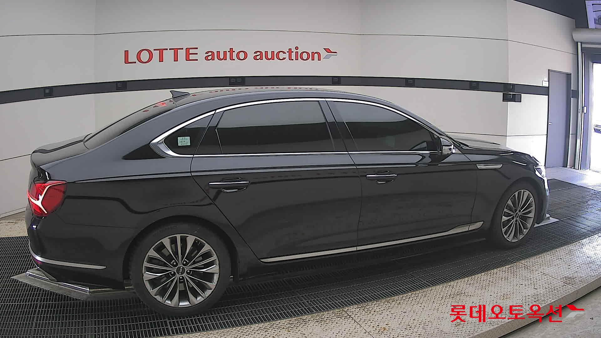 2023 - kia k9