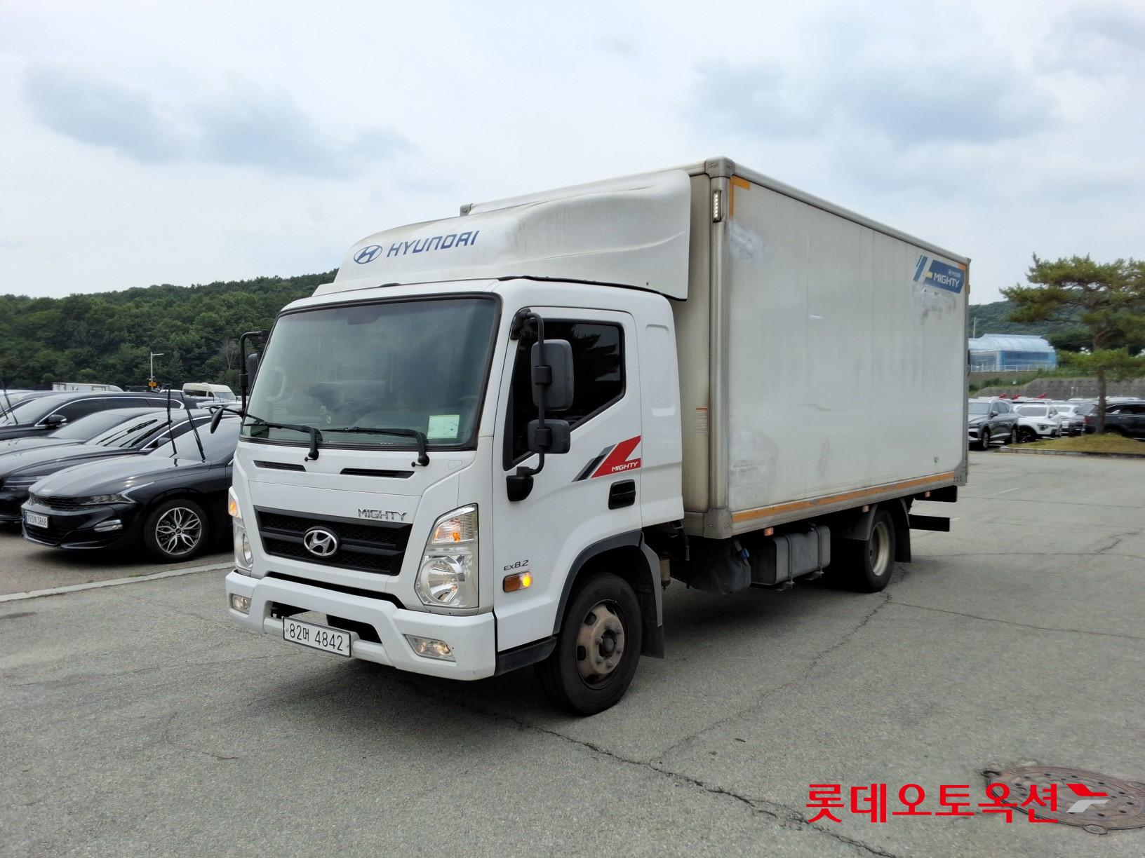 2020 - hyundai mighty