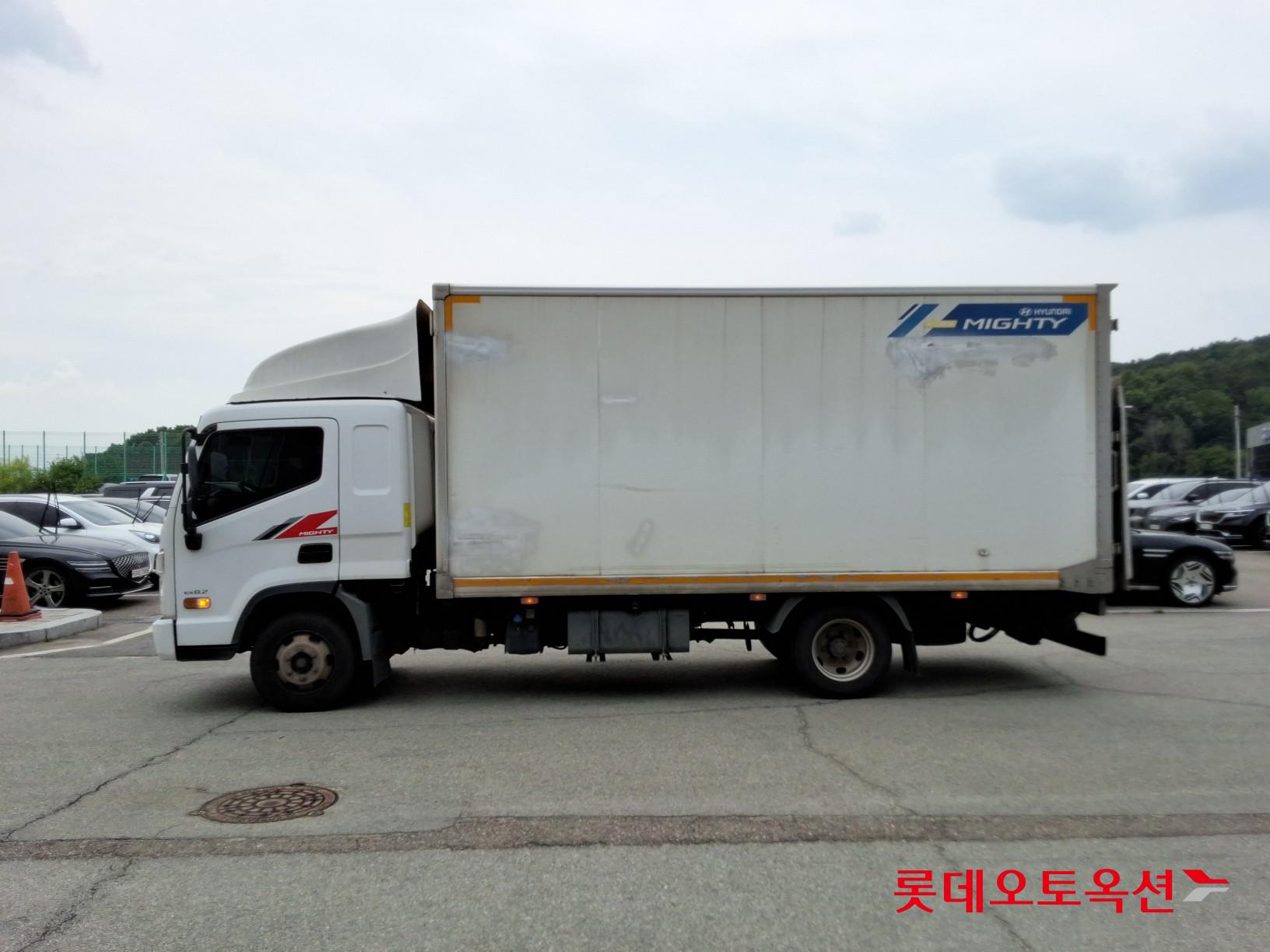 2020 - hyundai mighty