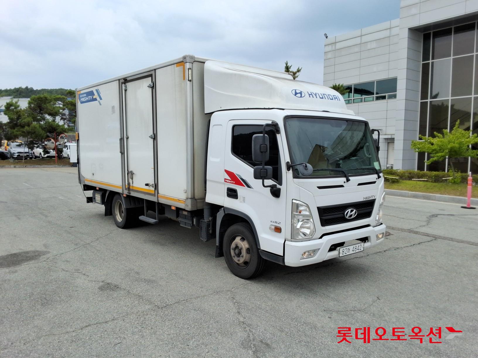 2020 - hyundai mighty
