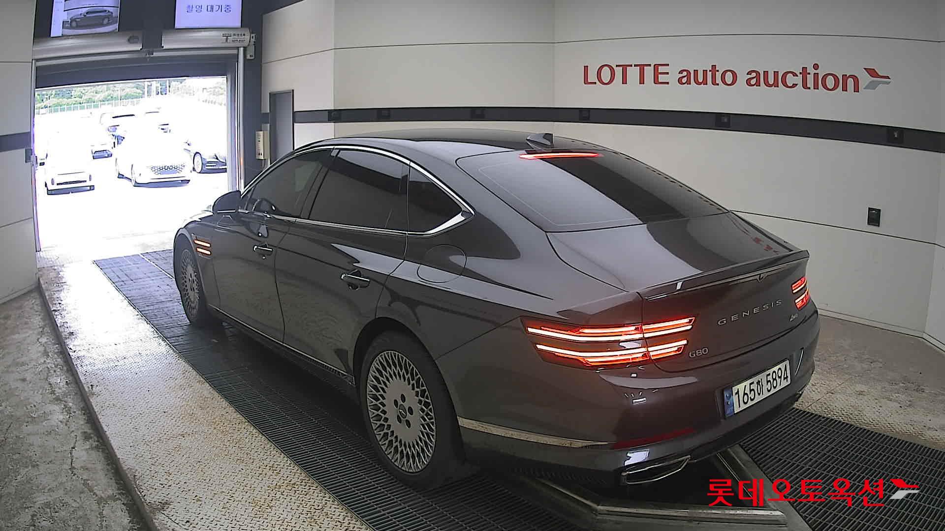 2022 - genesis g80