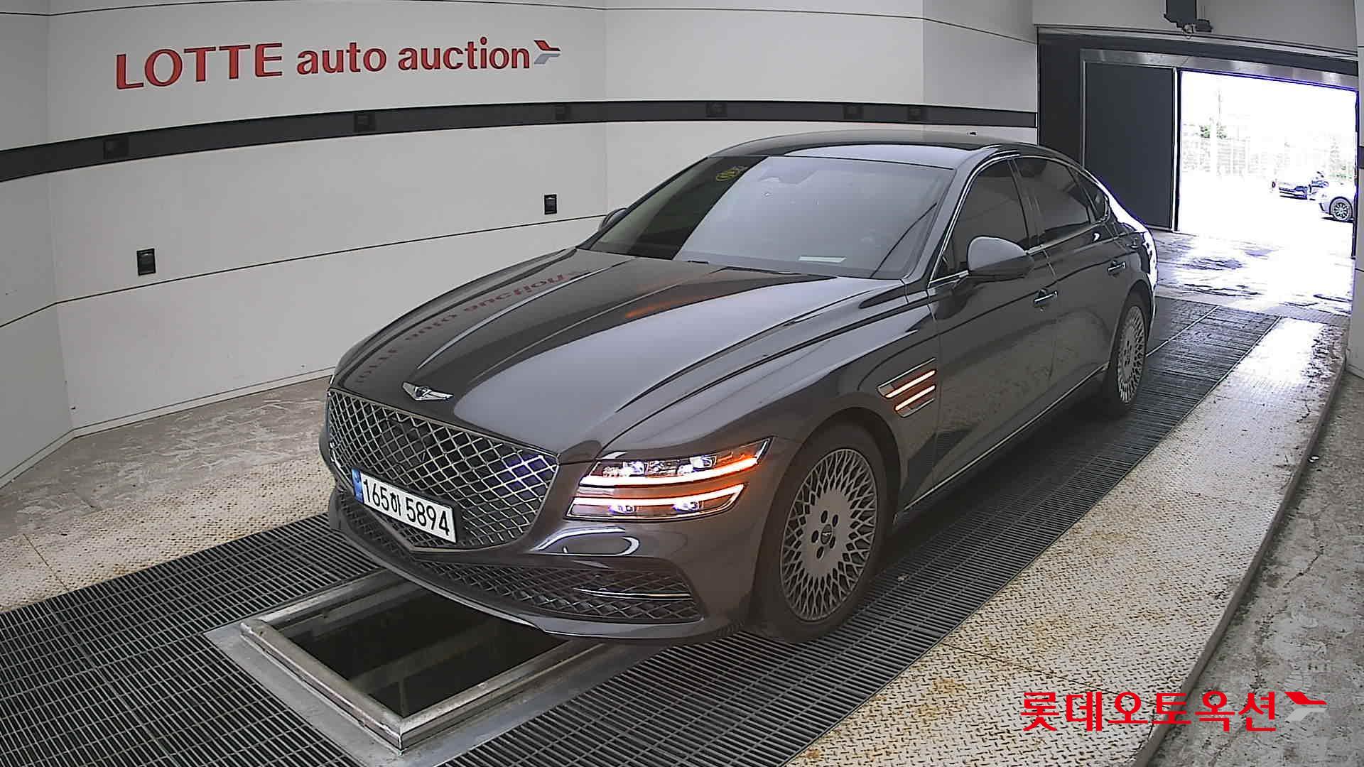 2022 - genesis g80
