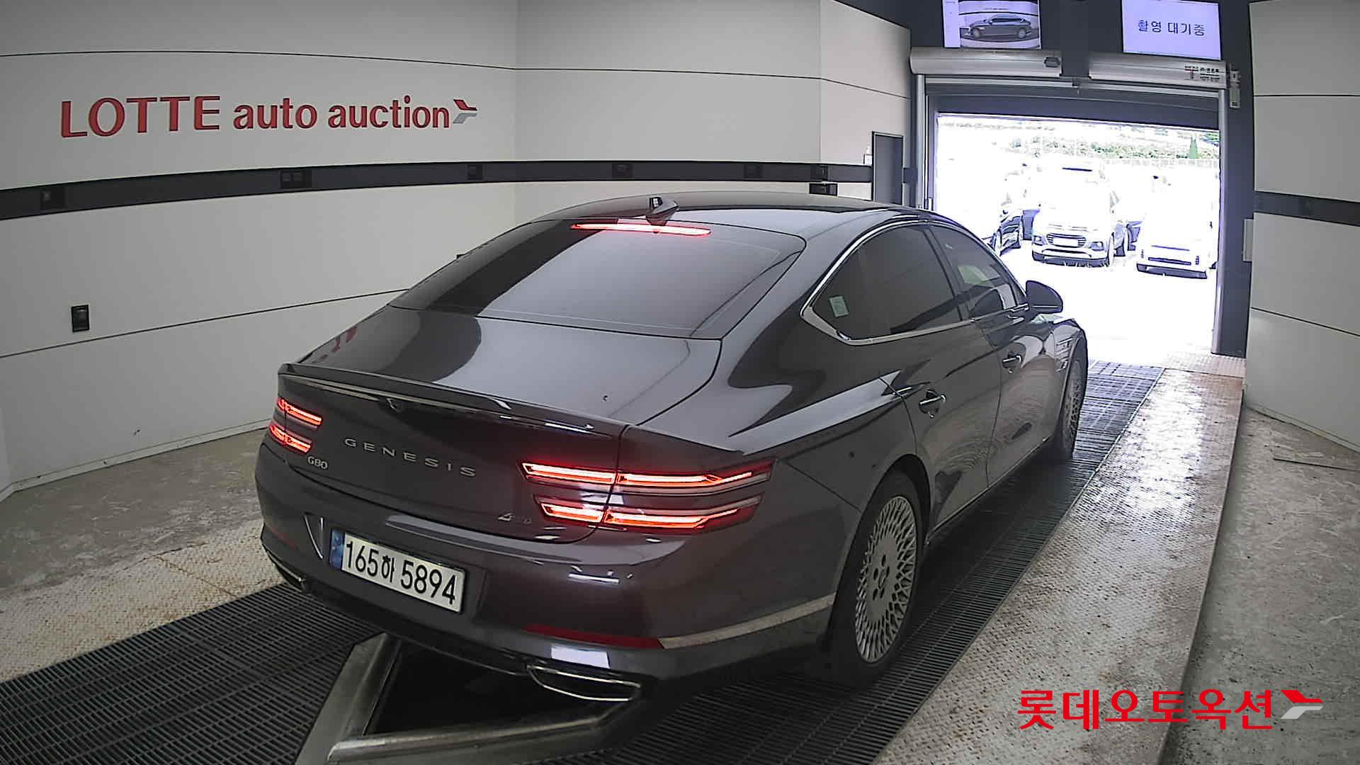 2022 - genesis g80