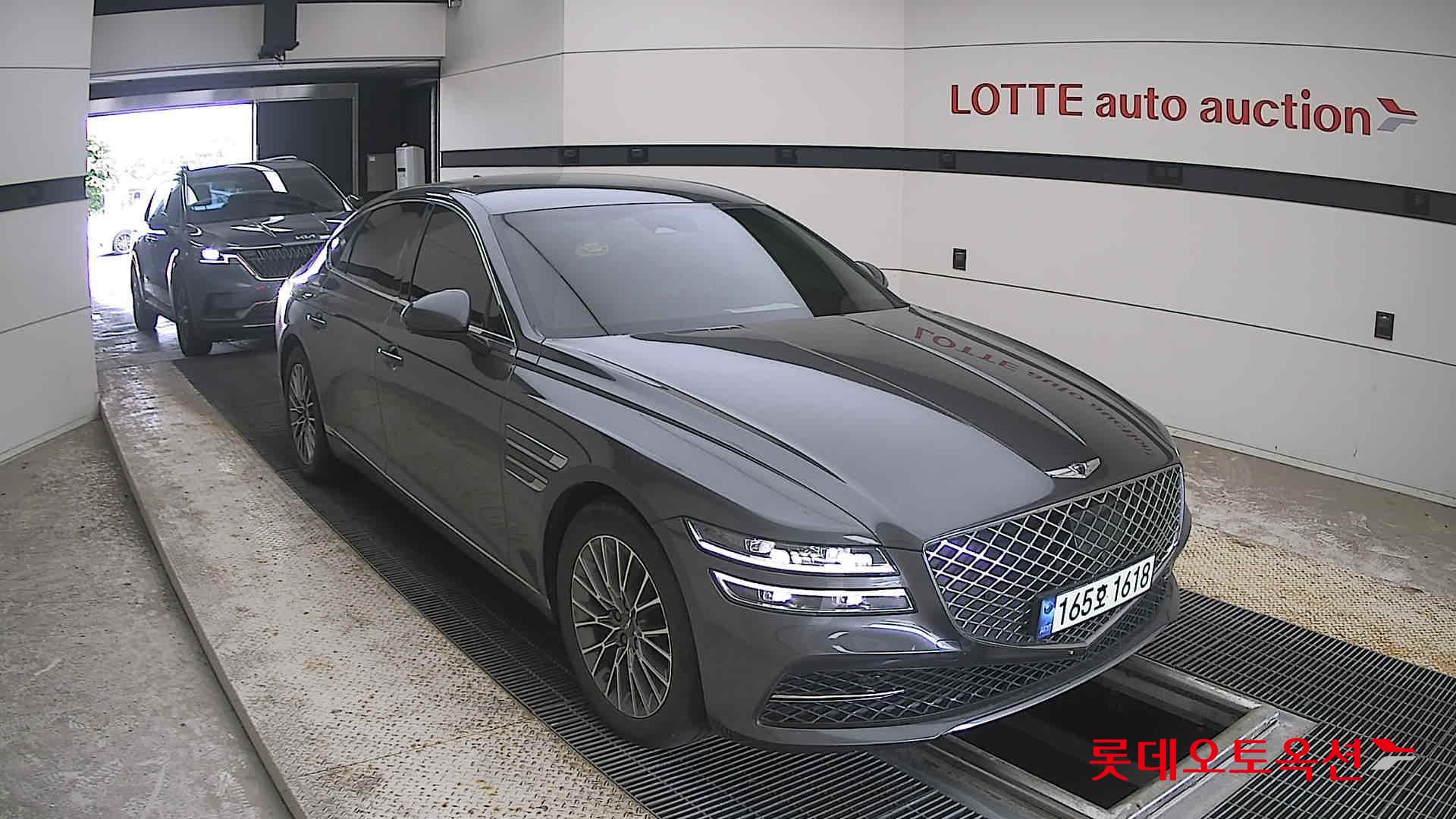 2022 - genesis g80