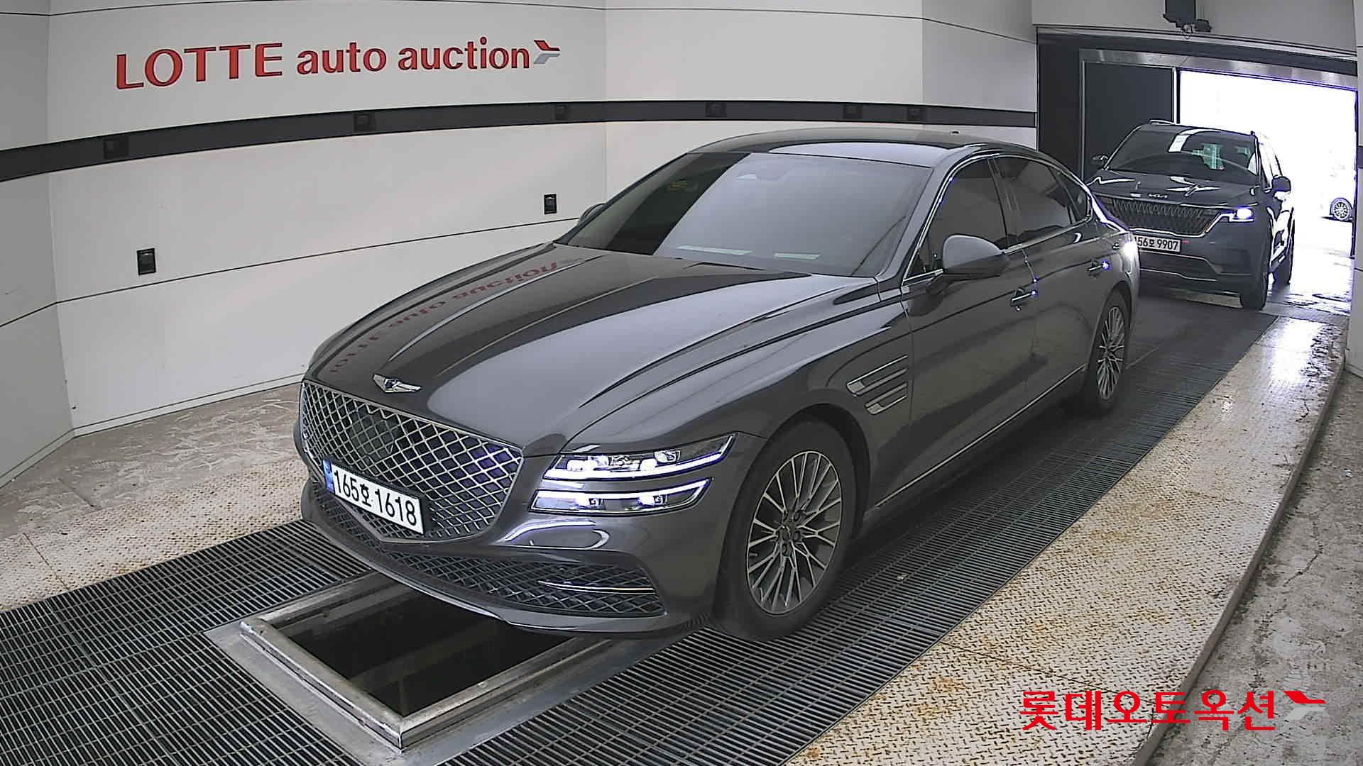 2022 - genesis g80