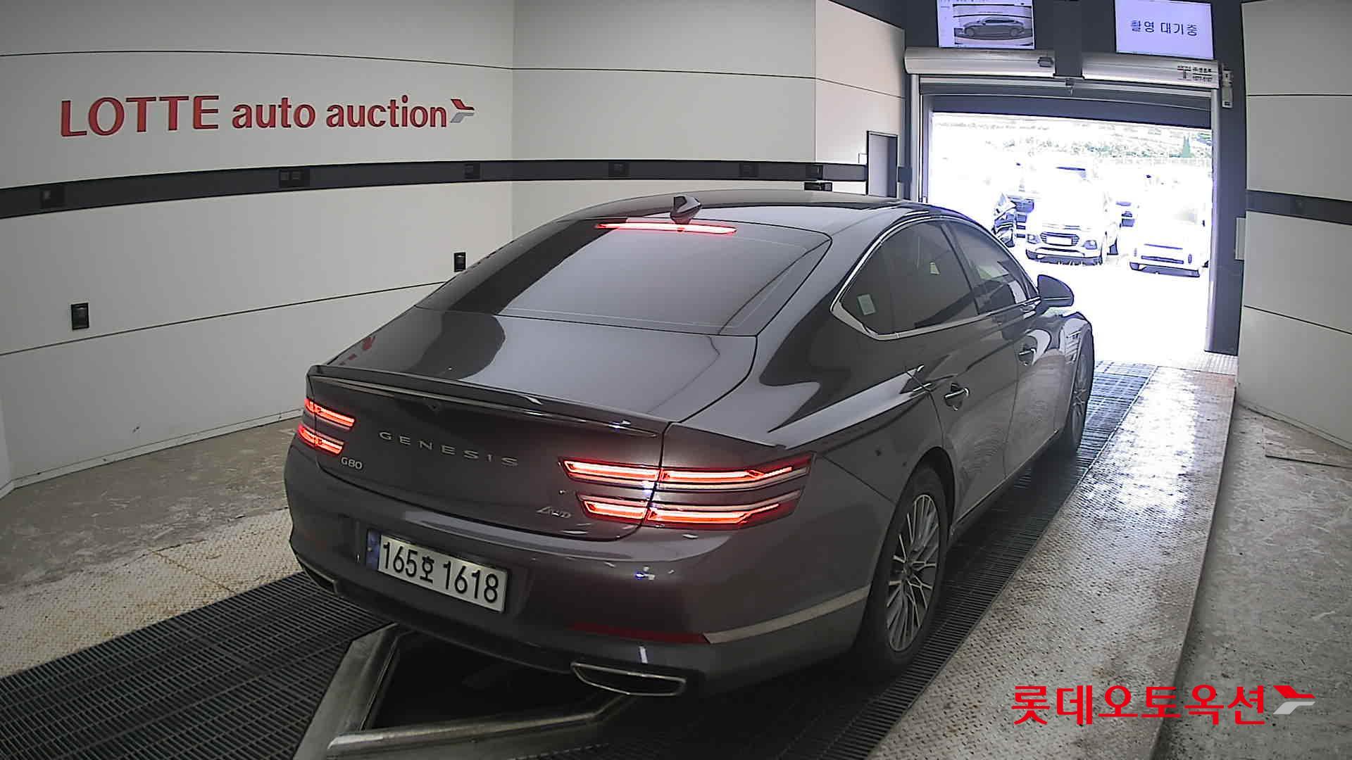 2022 - genesis g80