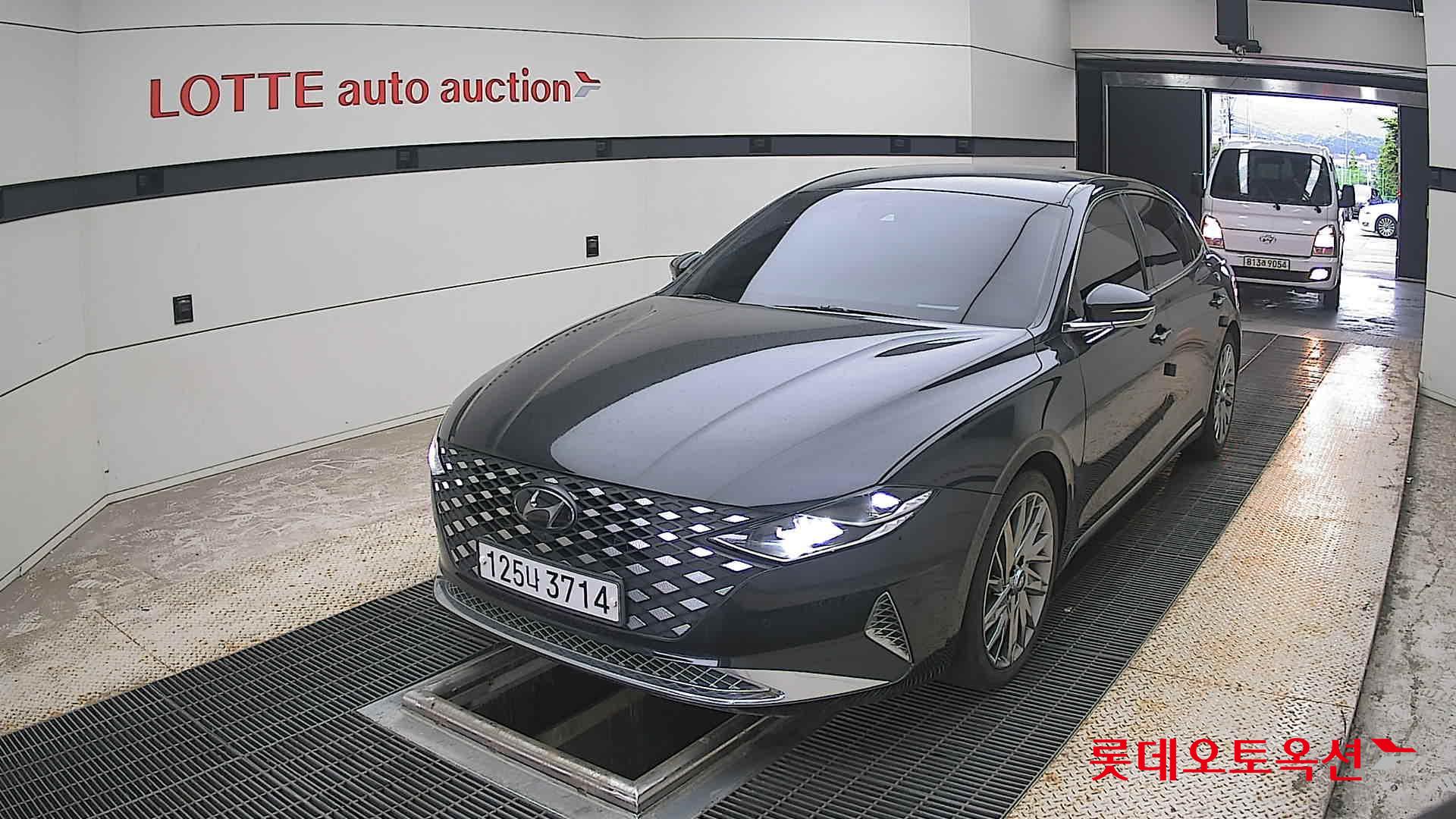 2020 - hyundai grandeur