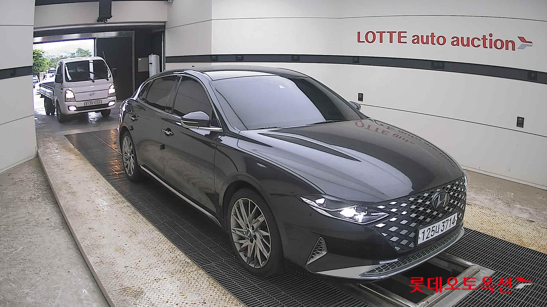 2020 - hyundai grandeur
