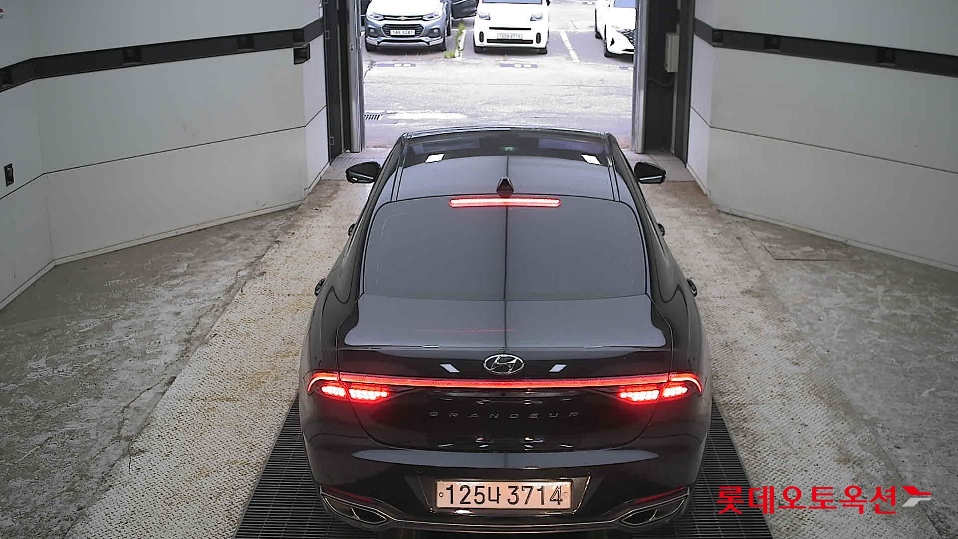 2020 - hyundai grandeur