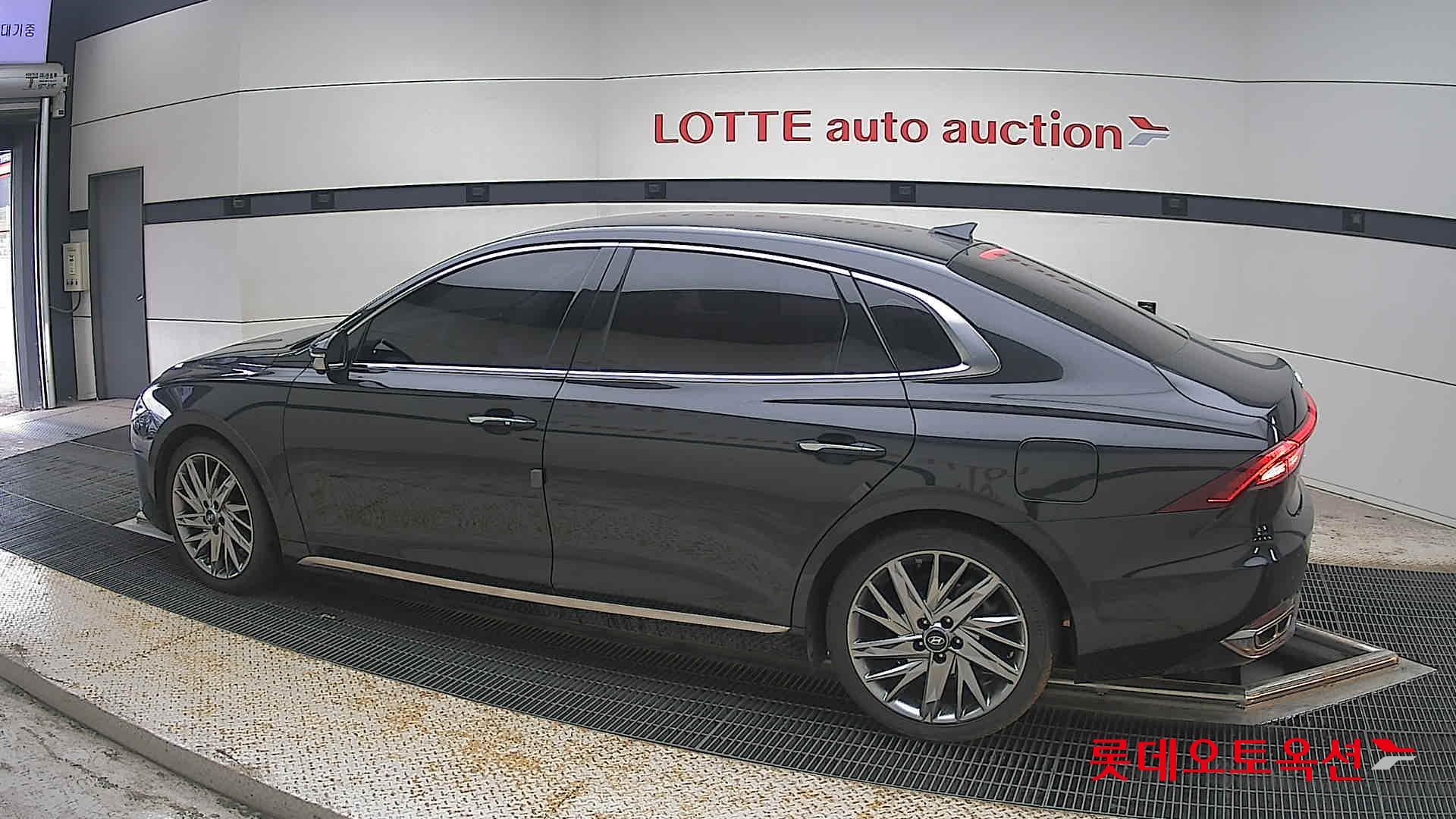 2020 - hyundai grandeur