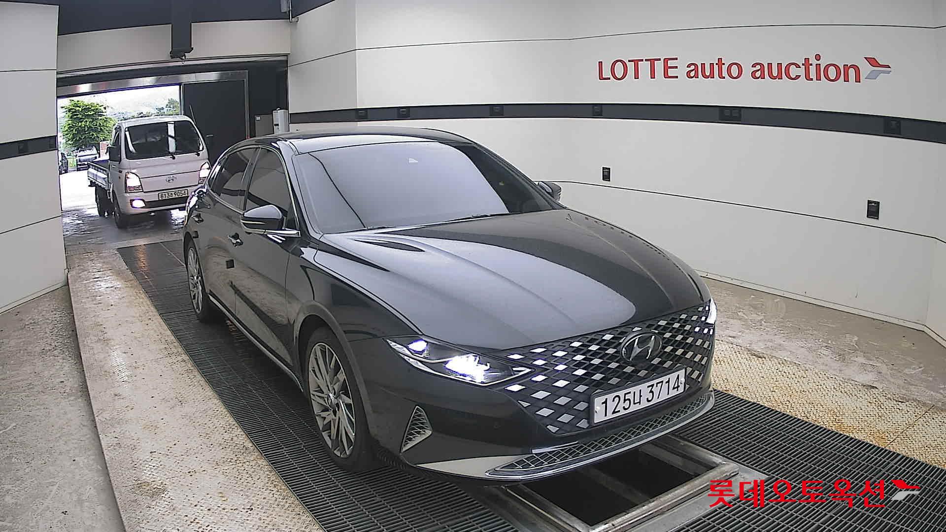 2020 - hyundai grandeur