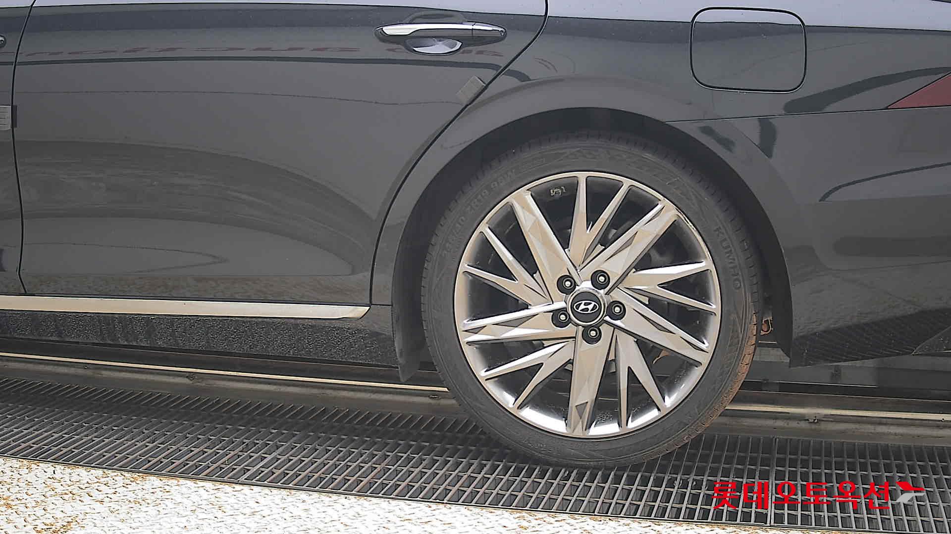 2020 - hyundai grandeur